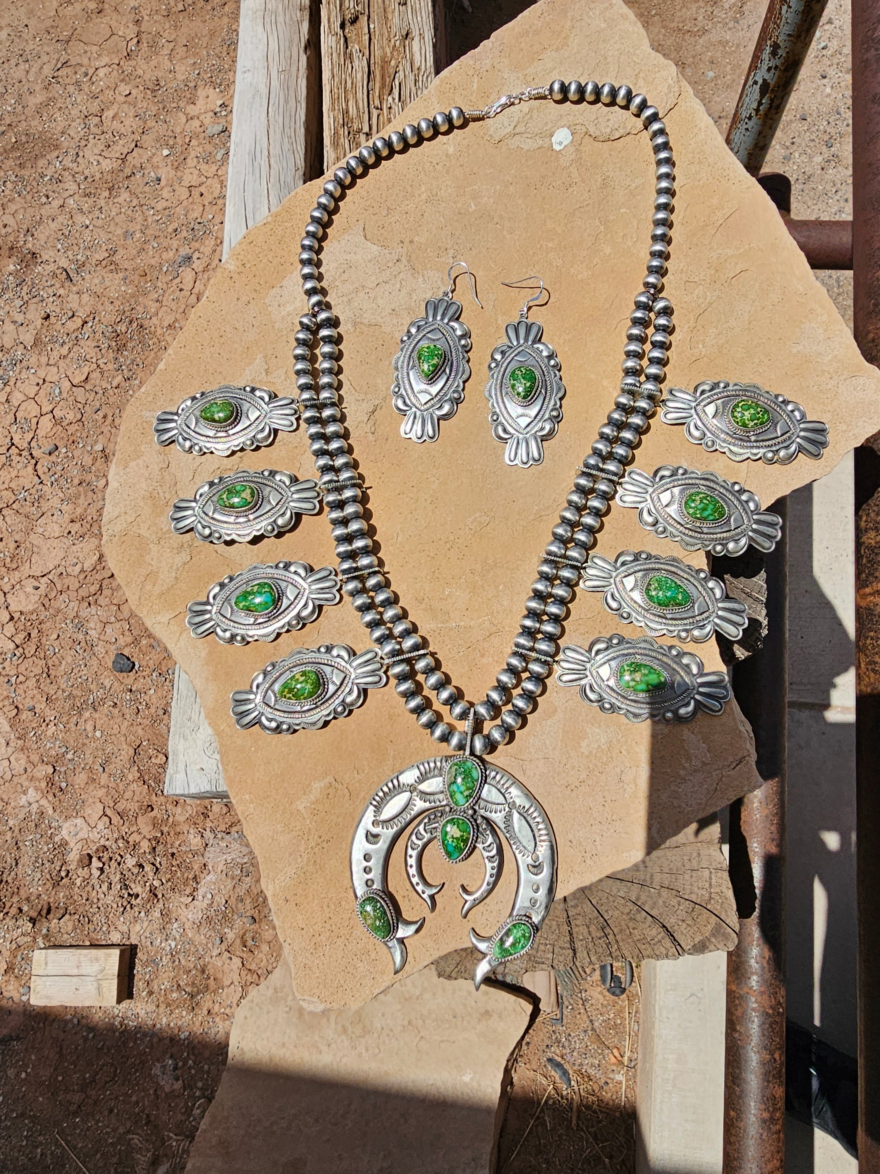 Sonoran Turquoise Concho Blossom