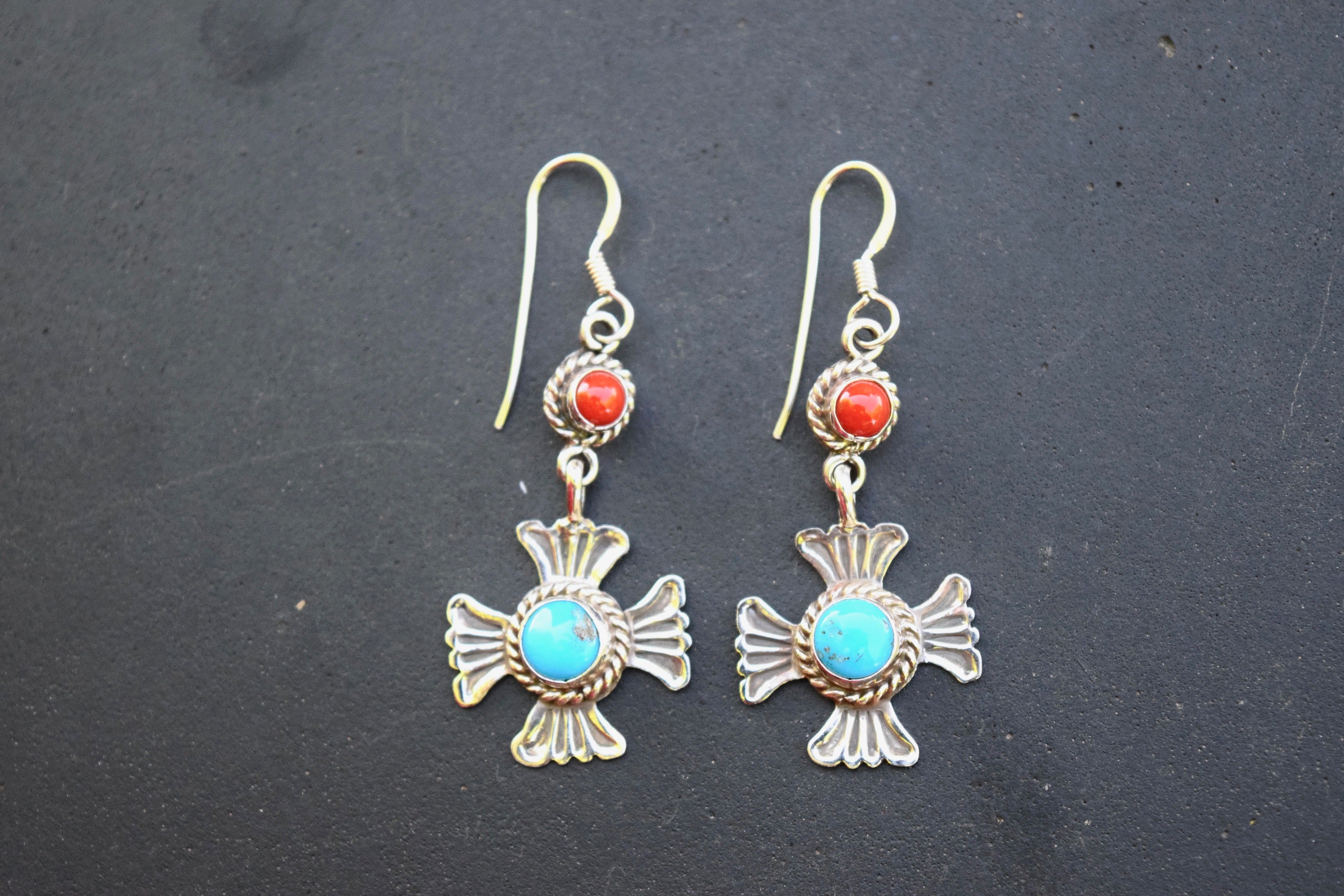 VINTAGE DANGLE EARRINGS FROM THE RODGERS COLLECTION