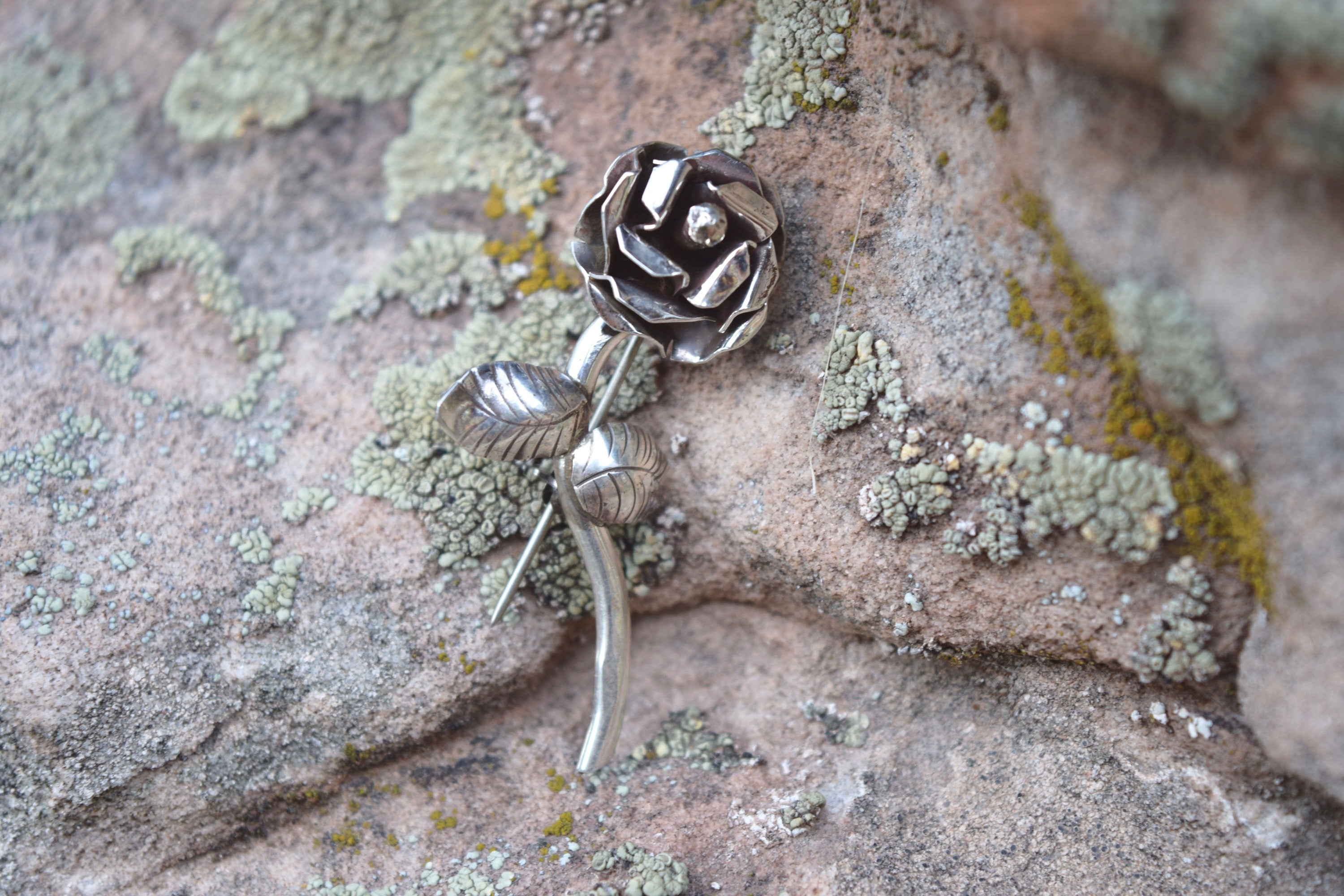 VINTAGE ROSE PIN FROM THE RODGERS COLLECTION