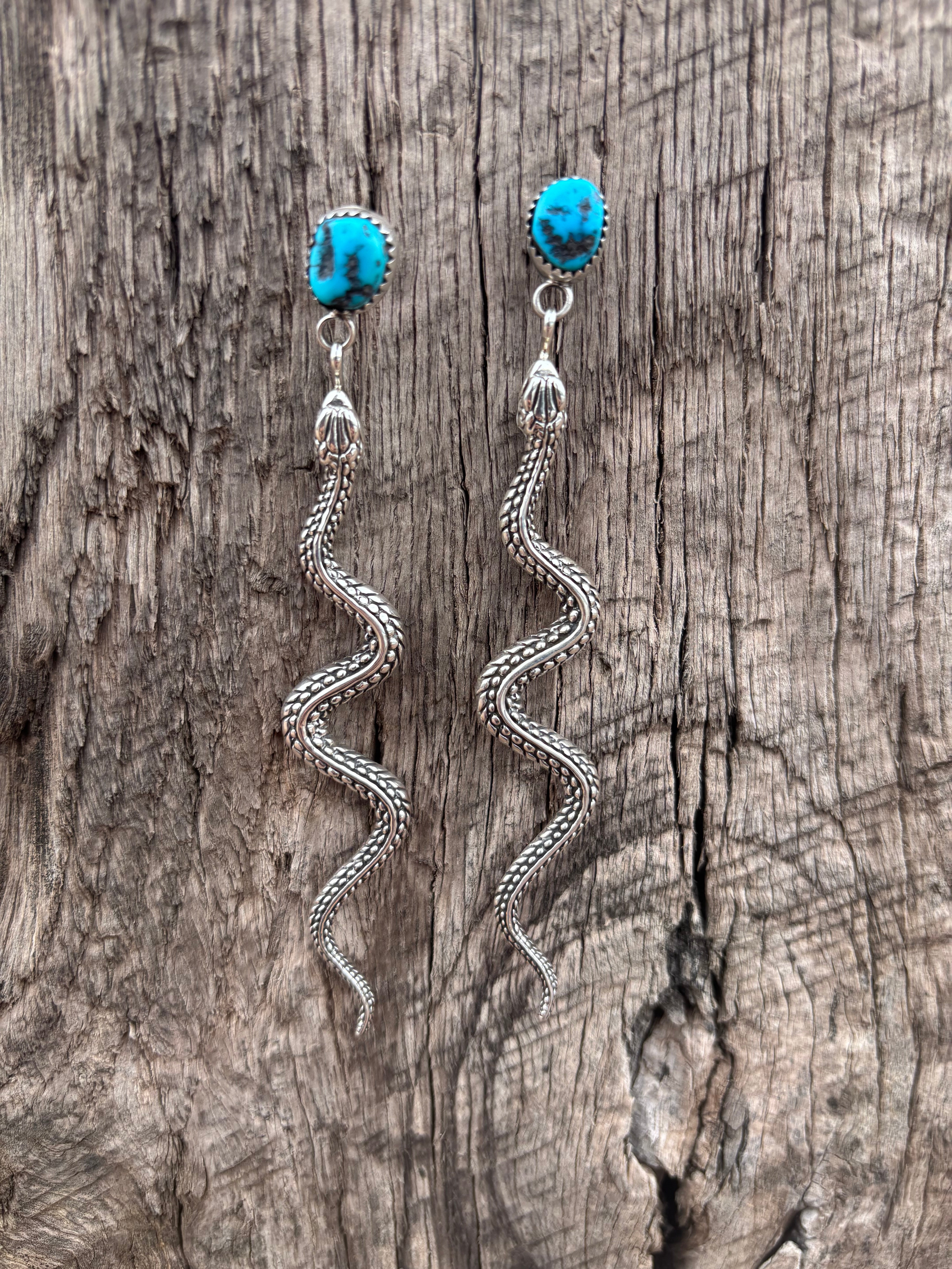 Pop of snake earrings