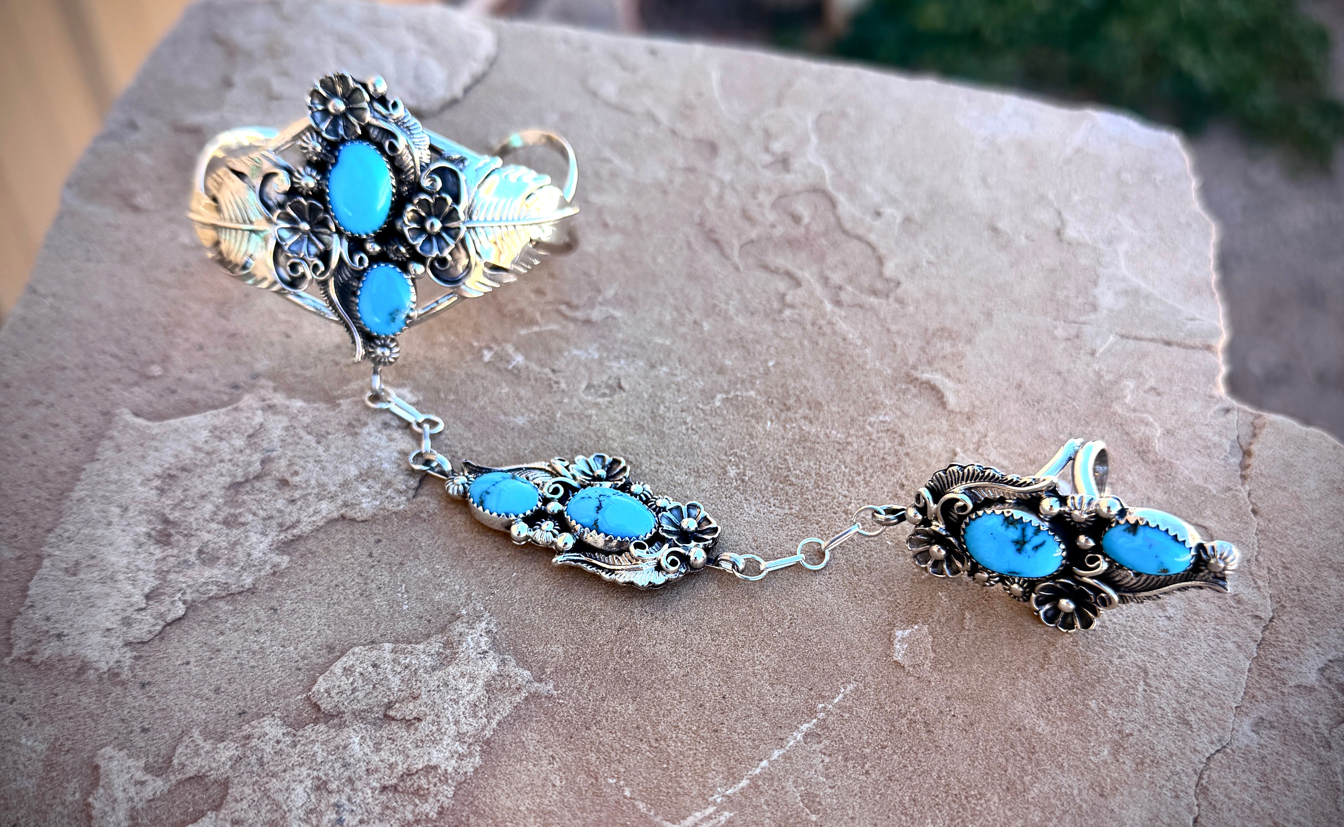 Sleeping Beauty Turquoise Princess Cuff Size 7