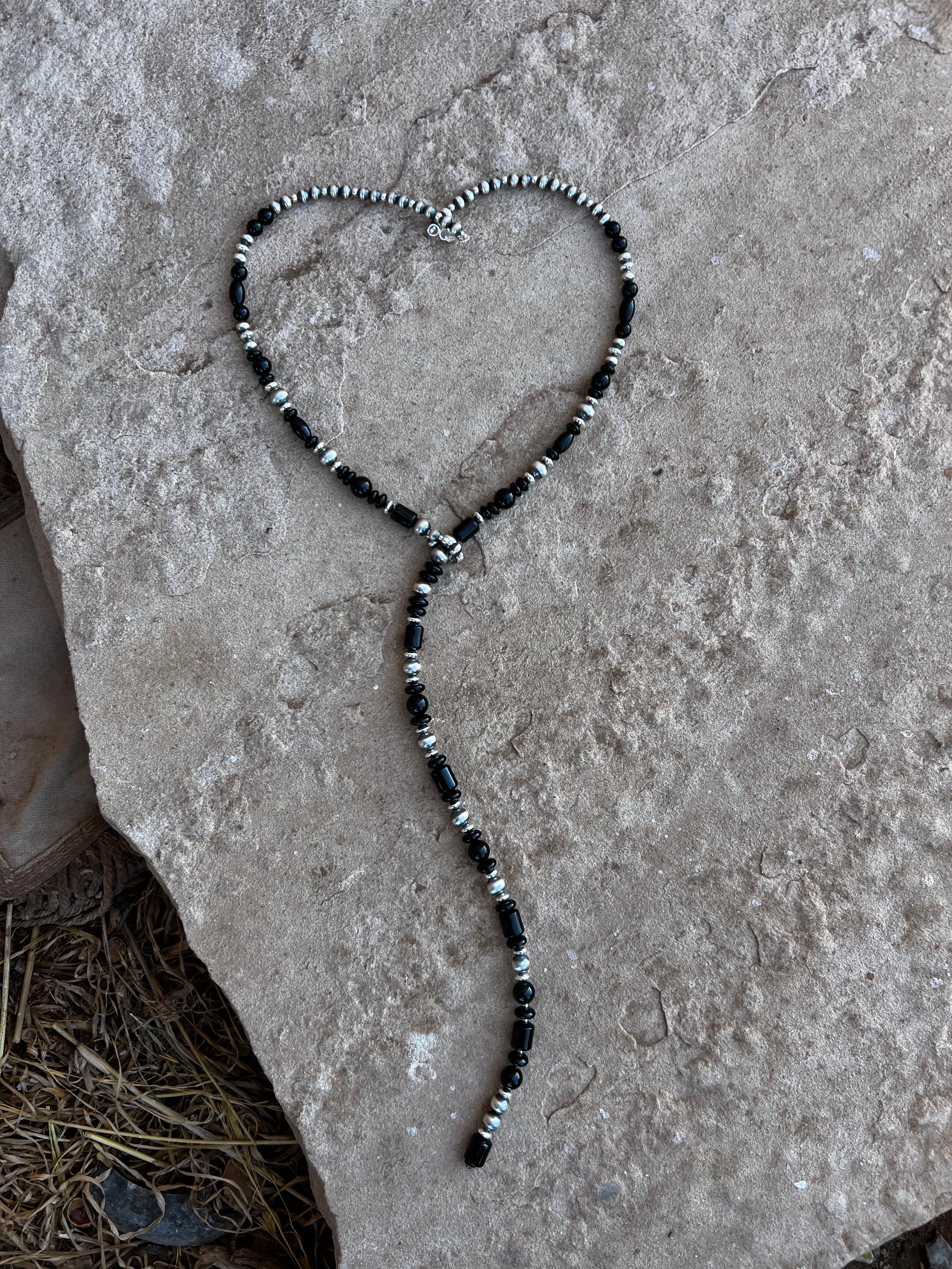 Pearl Onyx Lariat