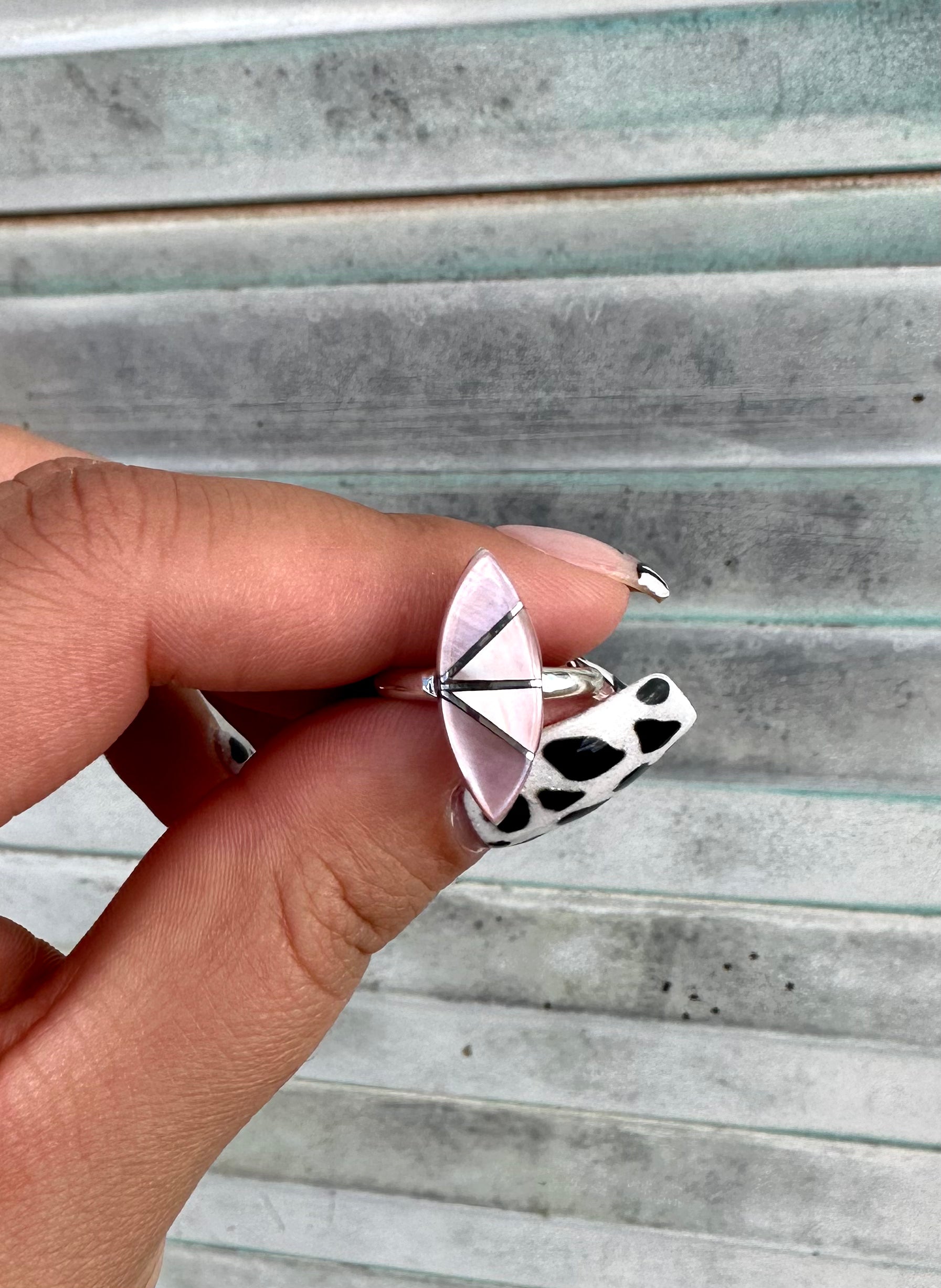 Raindrop Zuni Ring