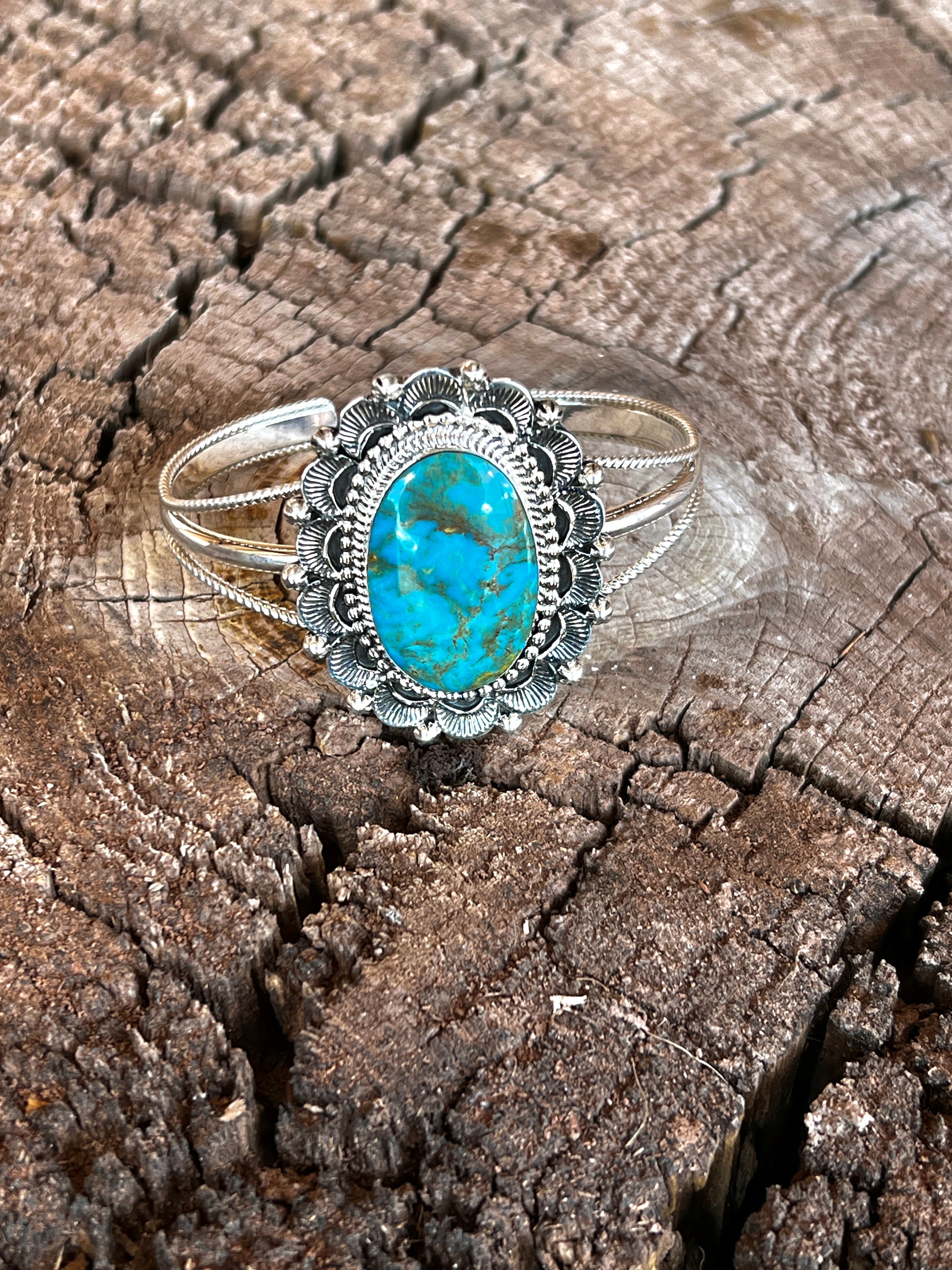 Sun Ray Cuff