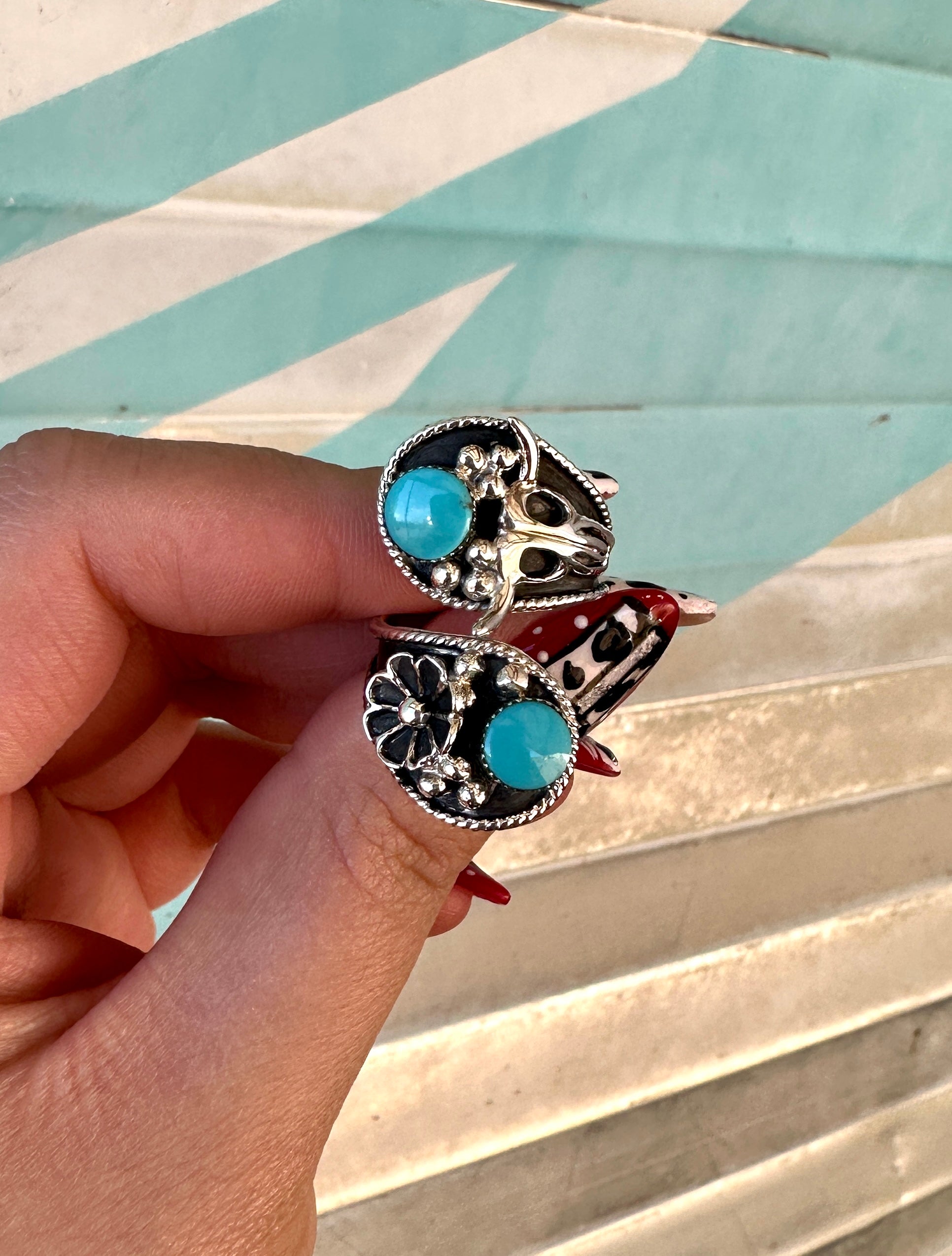 Adjustable Punchy Cow Boss Ring