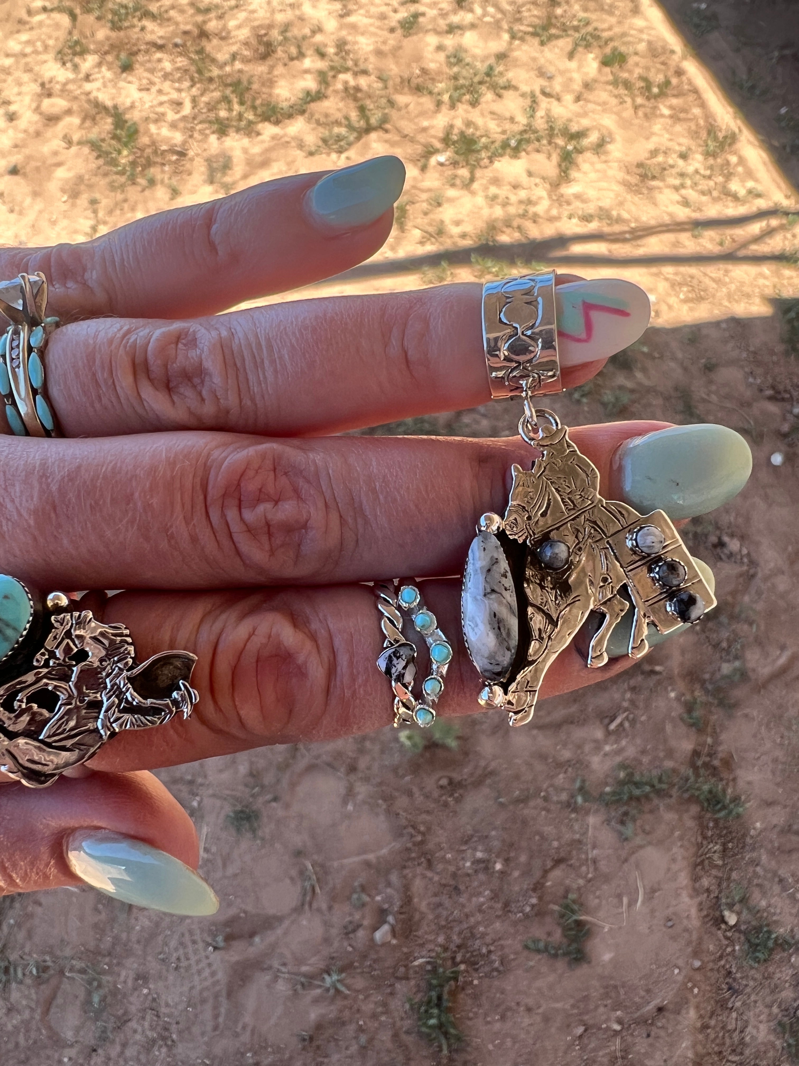 “Ain’t No Rookie” 🤠⚡️ Barrel Racer Pendant