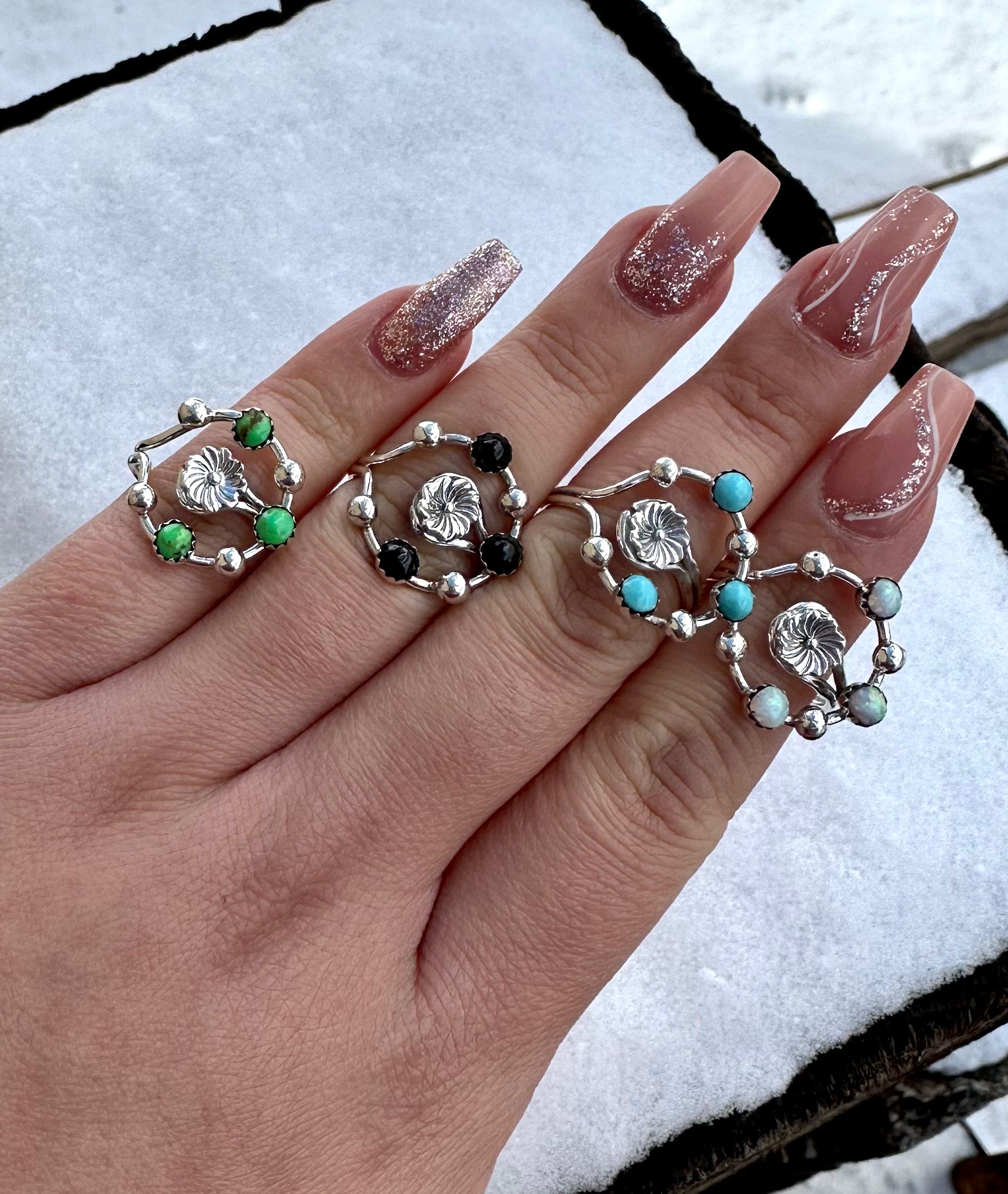 Adjustable 3 Stone Flower Power