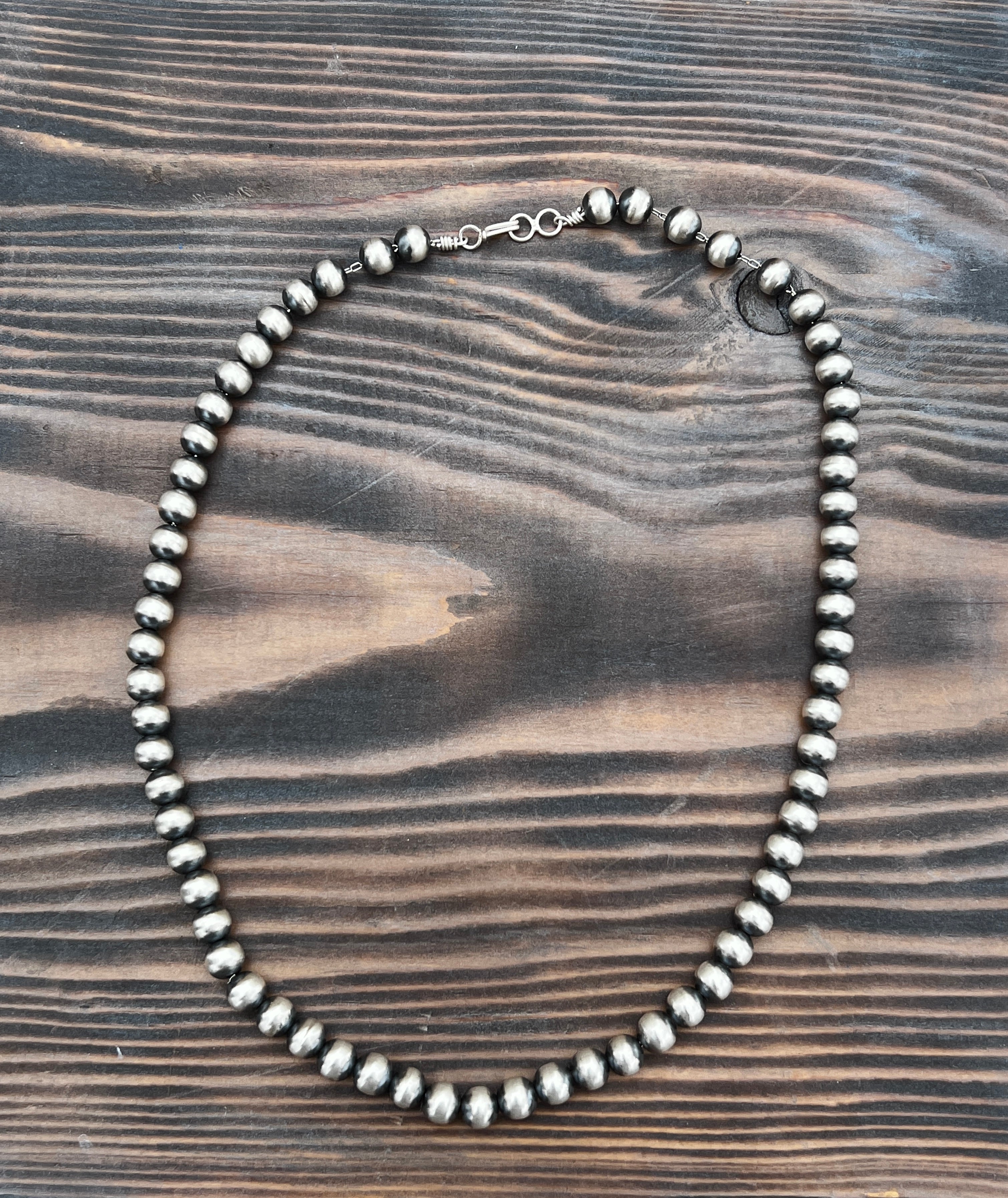 19" Handmade Navajo Pearl Round Bead Necklace