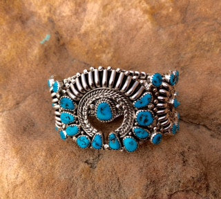 Turquoise & Sterling Cuff
Weight 1.90 oz