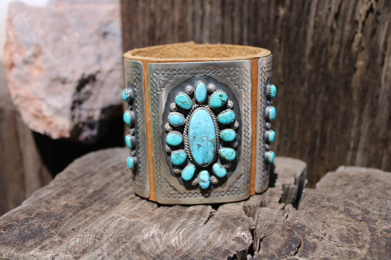 Chaco Canyon Sterling Silver Beige Leather Kingman blue turquoise Bow Guard