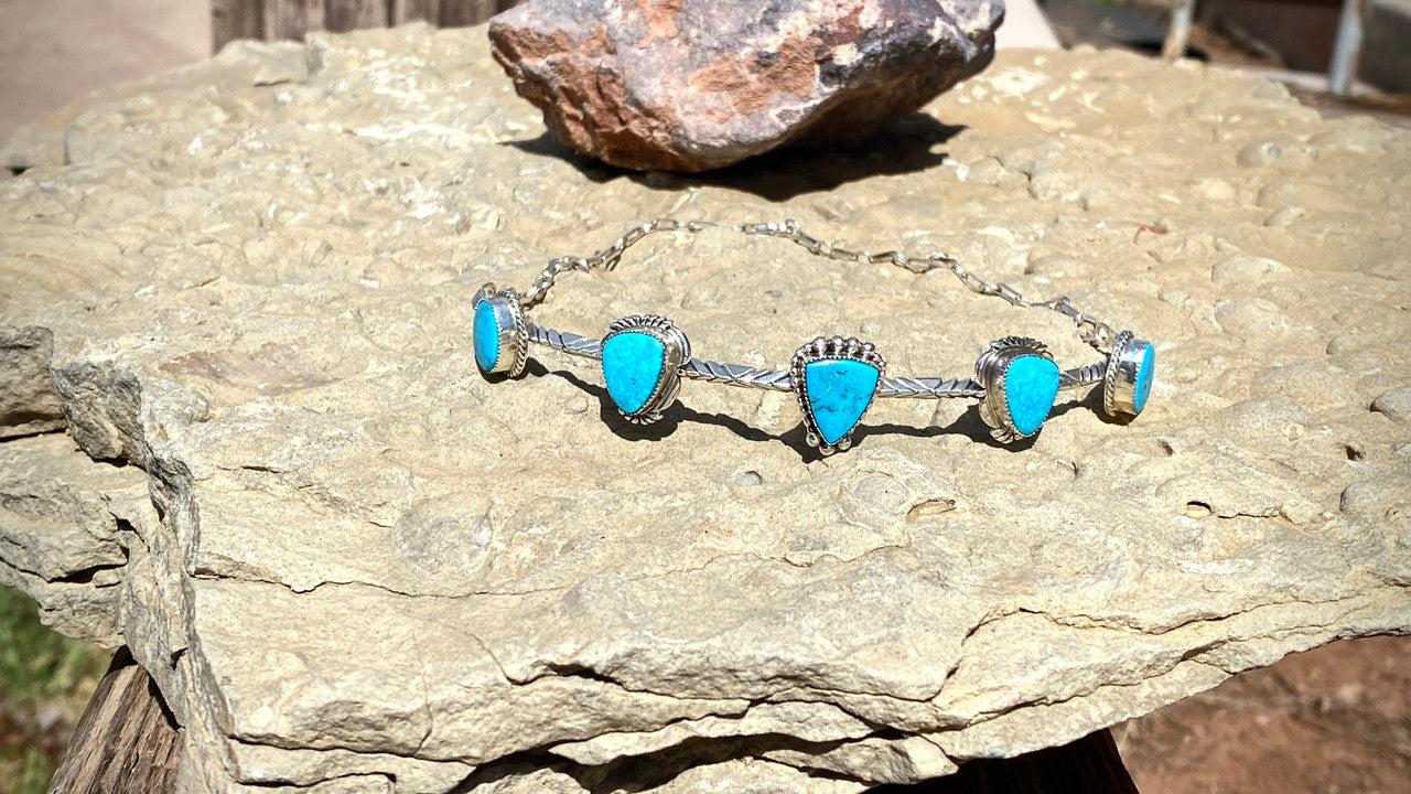 Chaco Canyon NEON Choker