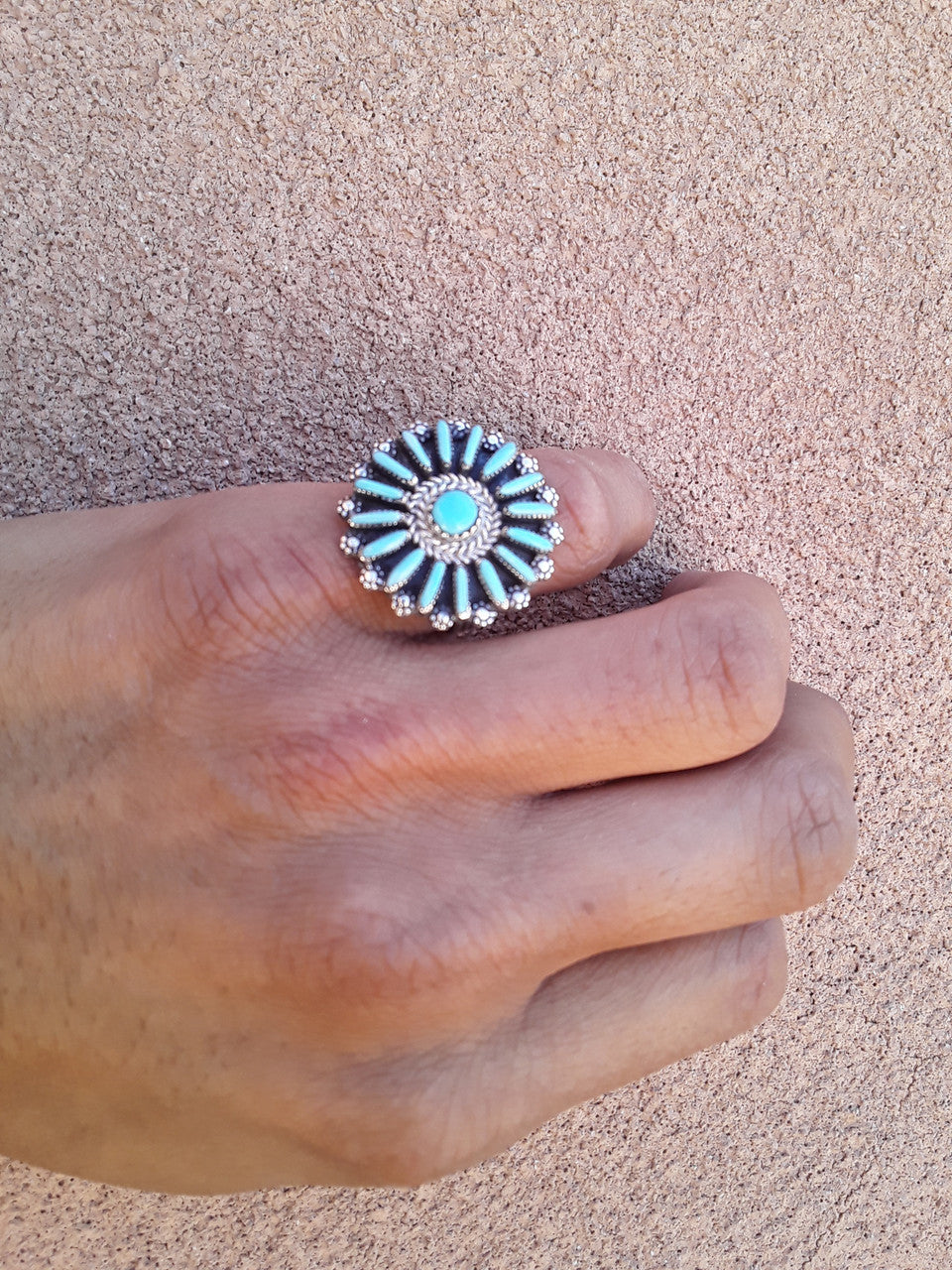 ZUNI NEEDLEPOINT DISC RING