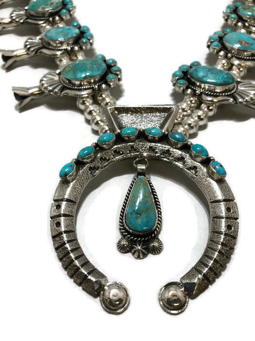 Chaco Canyon Kingman Turquoise Squash Blossom Necklace with Earrings