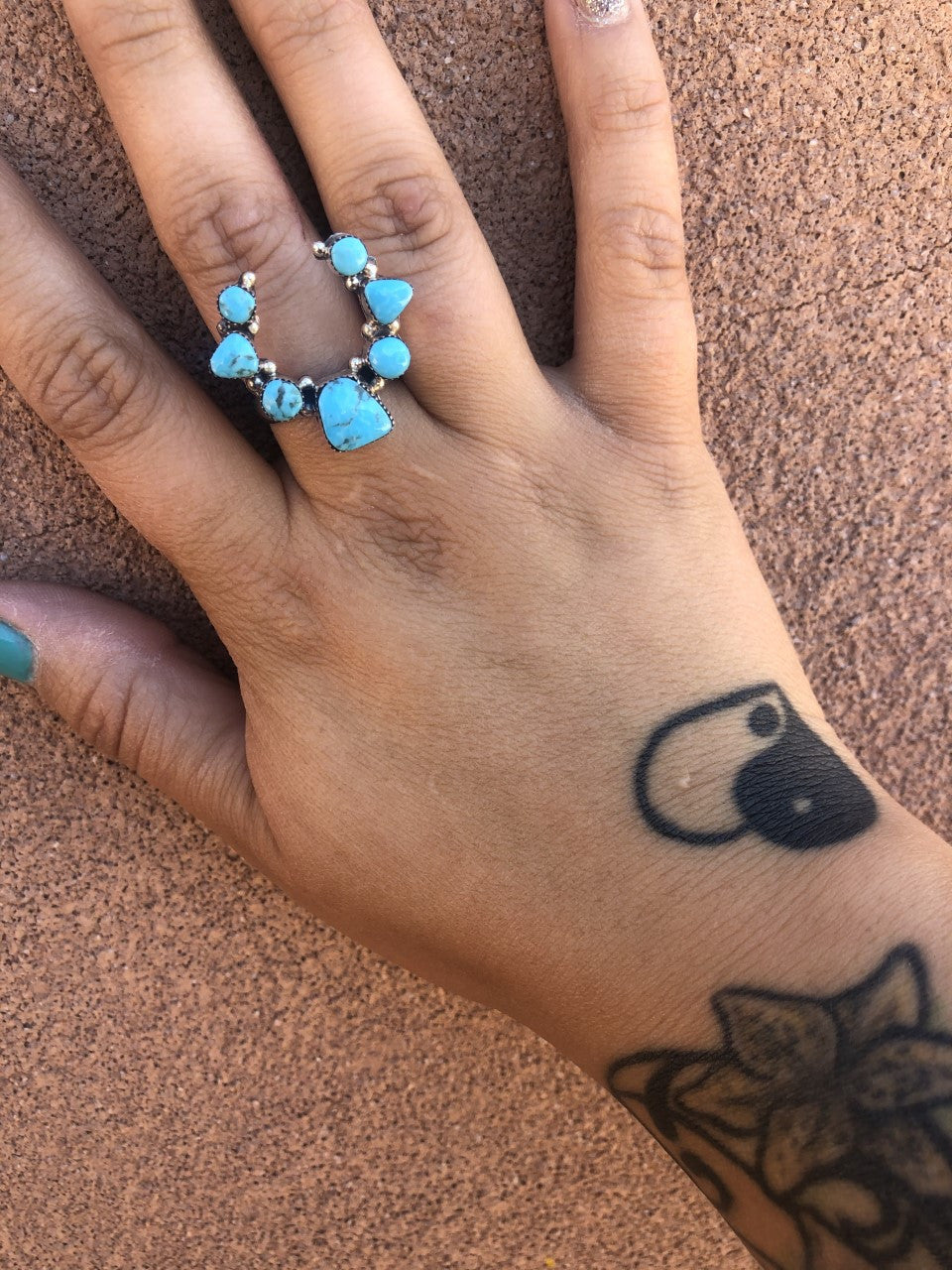 Delicate Naja Ring!