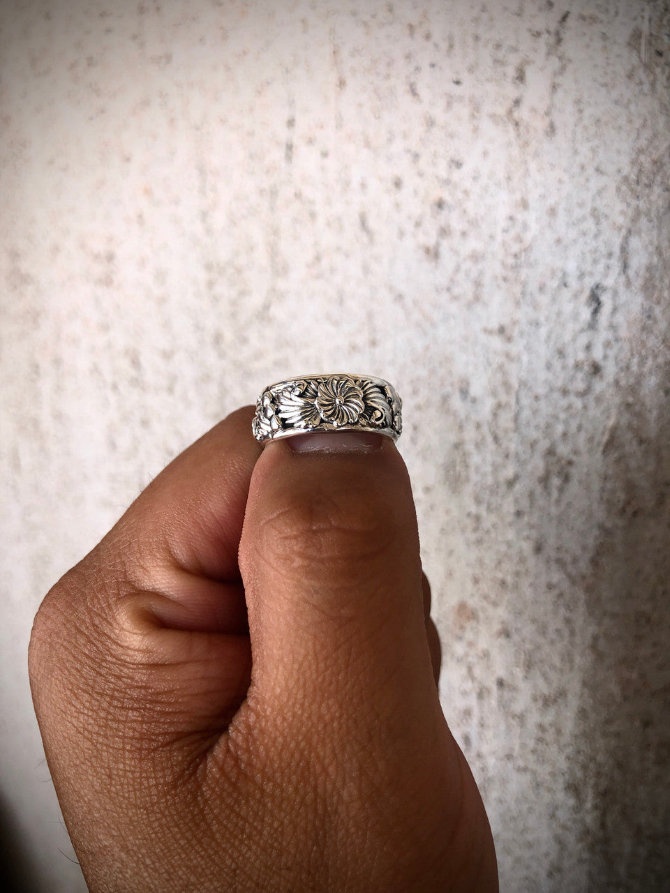 All Silver Flower Leaf Ring Navajo Made