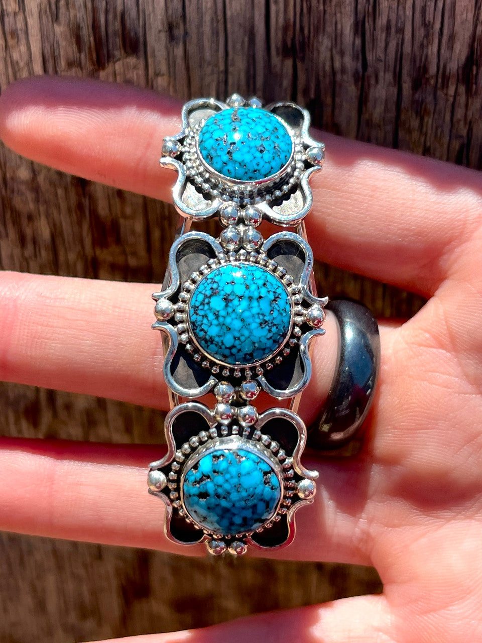 Ithaca Peak 3 Stone Cuff