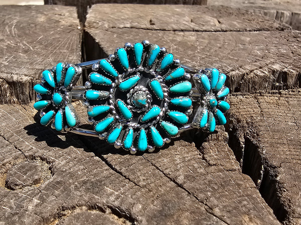 Spinning Wheel Cluster Cuff