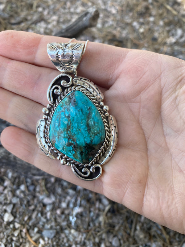 Dignified Nevada Turquoise Necklace From The Rodgers Collection