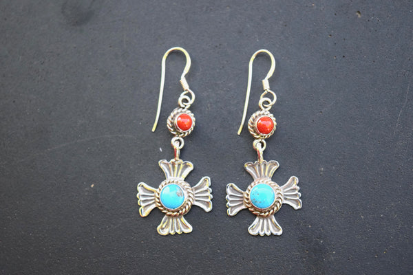 VINTAGE DANGLE EARRINGS FROM THE RODGERS COLLECTION