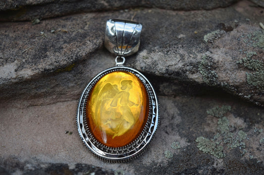 ANGEL AMBER PENDANT FROM THE RODGERS COLLECTION