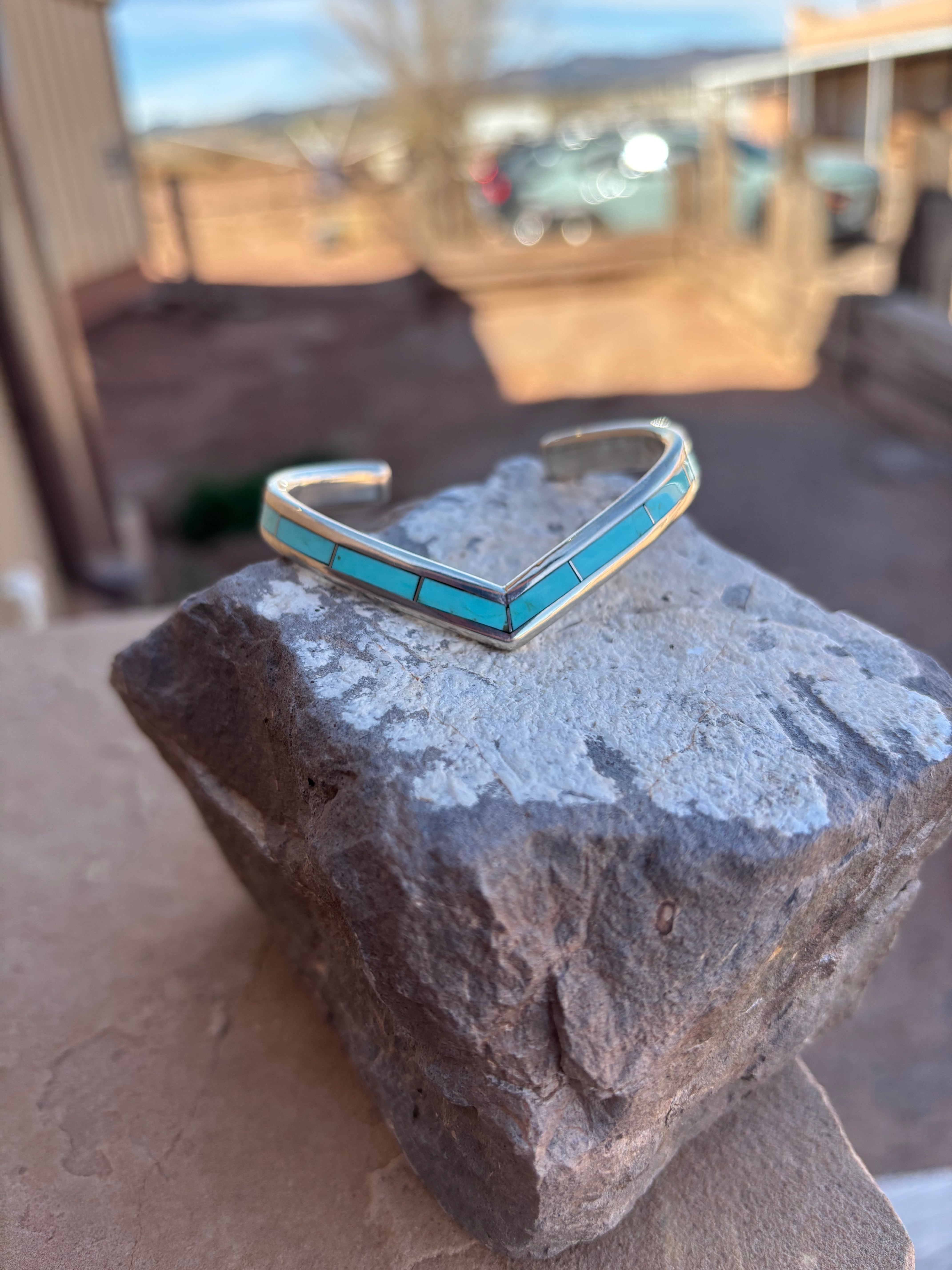Chevron V Cuff