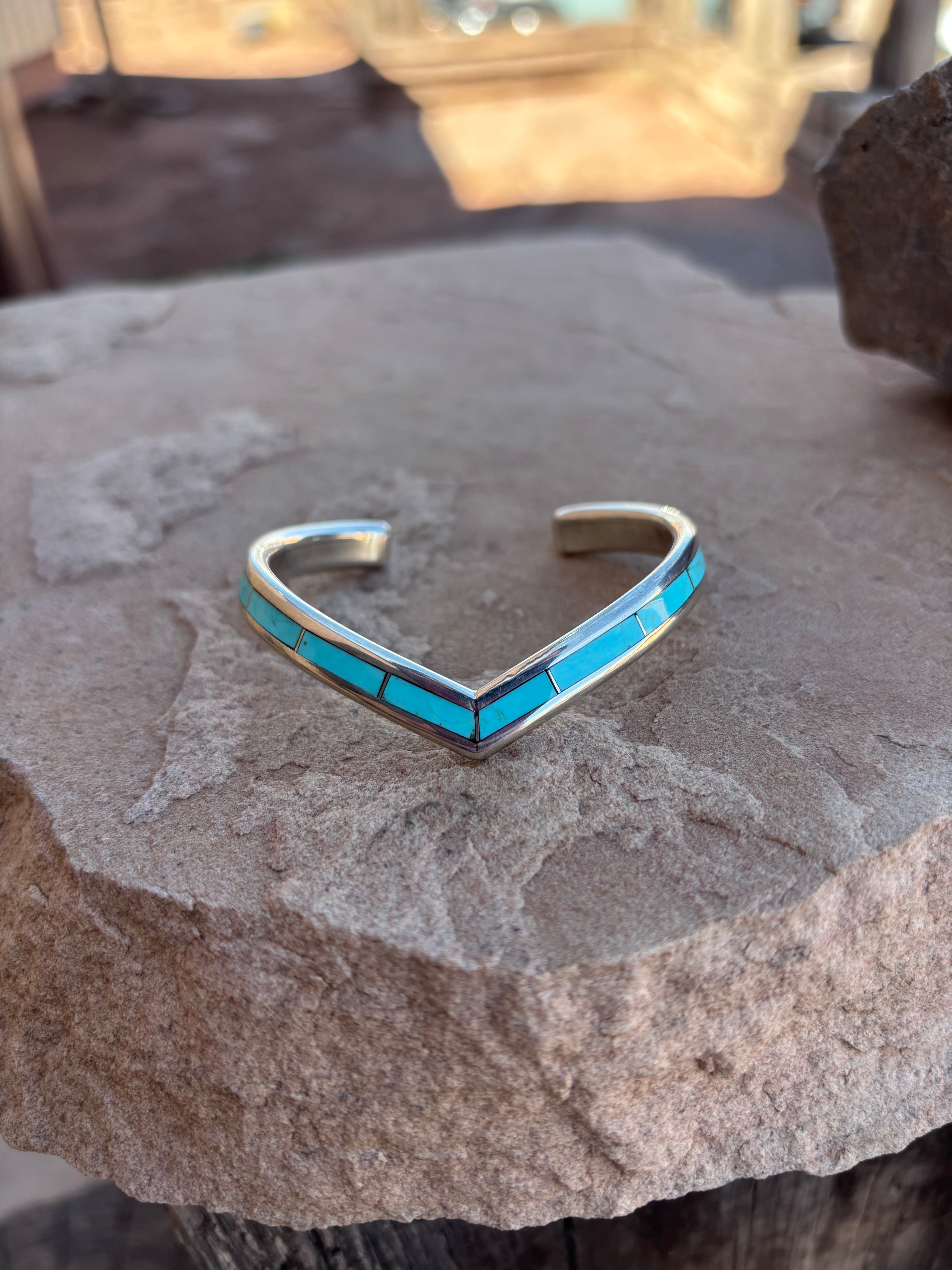 Chevron V Cuff