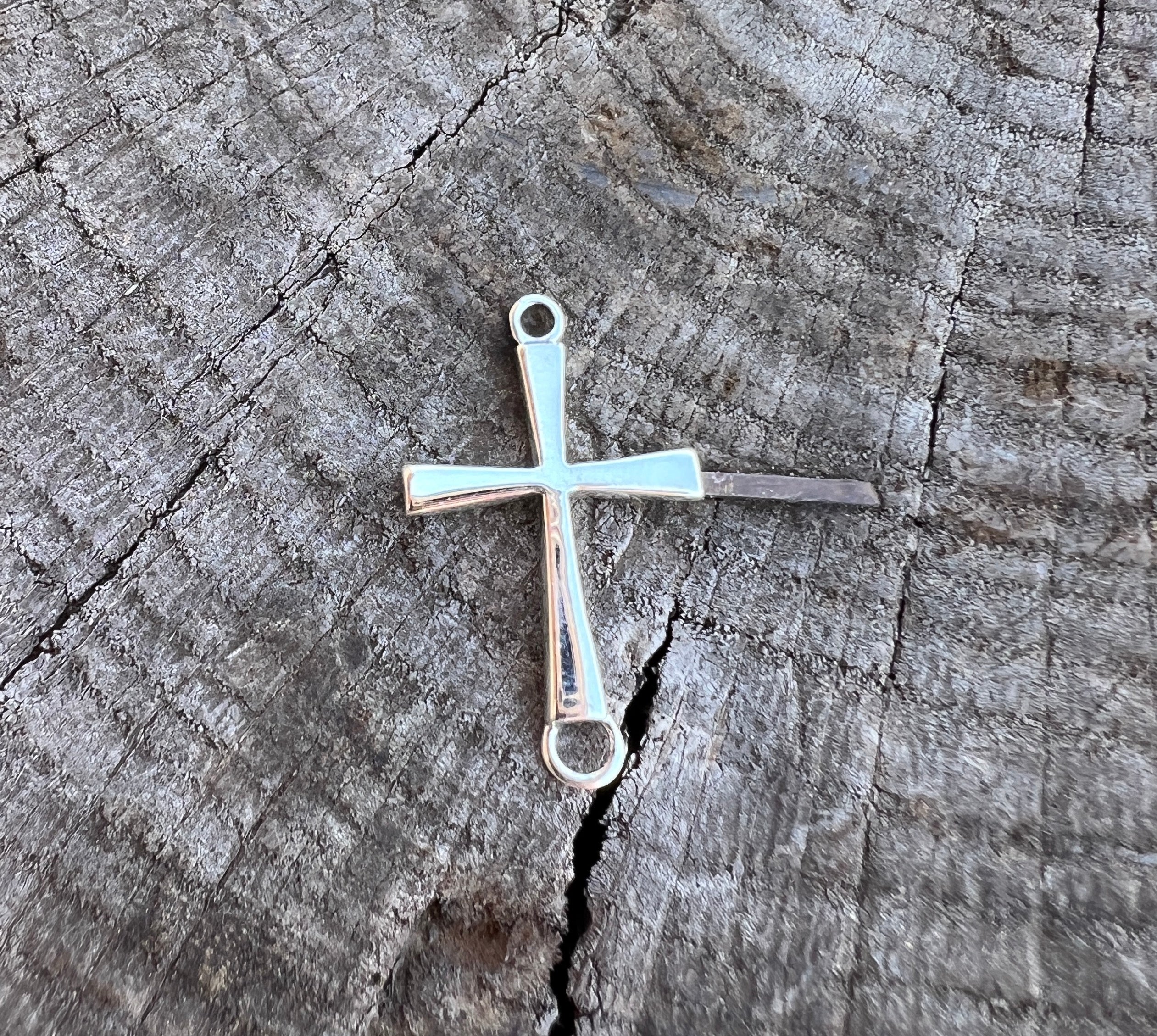 All Silver Faith Body Charm