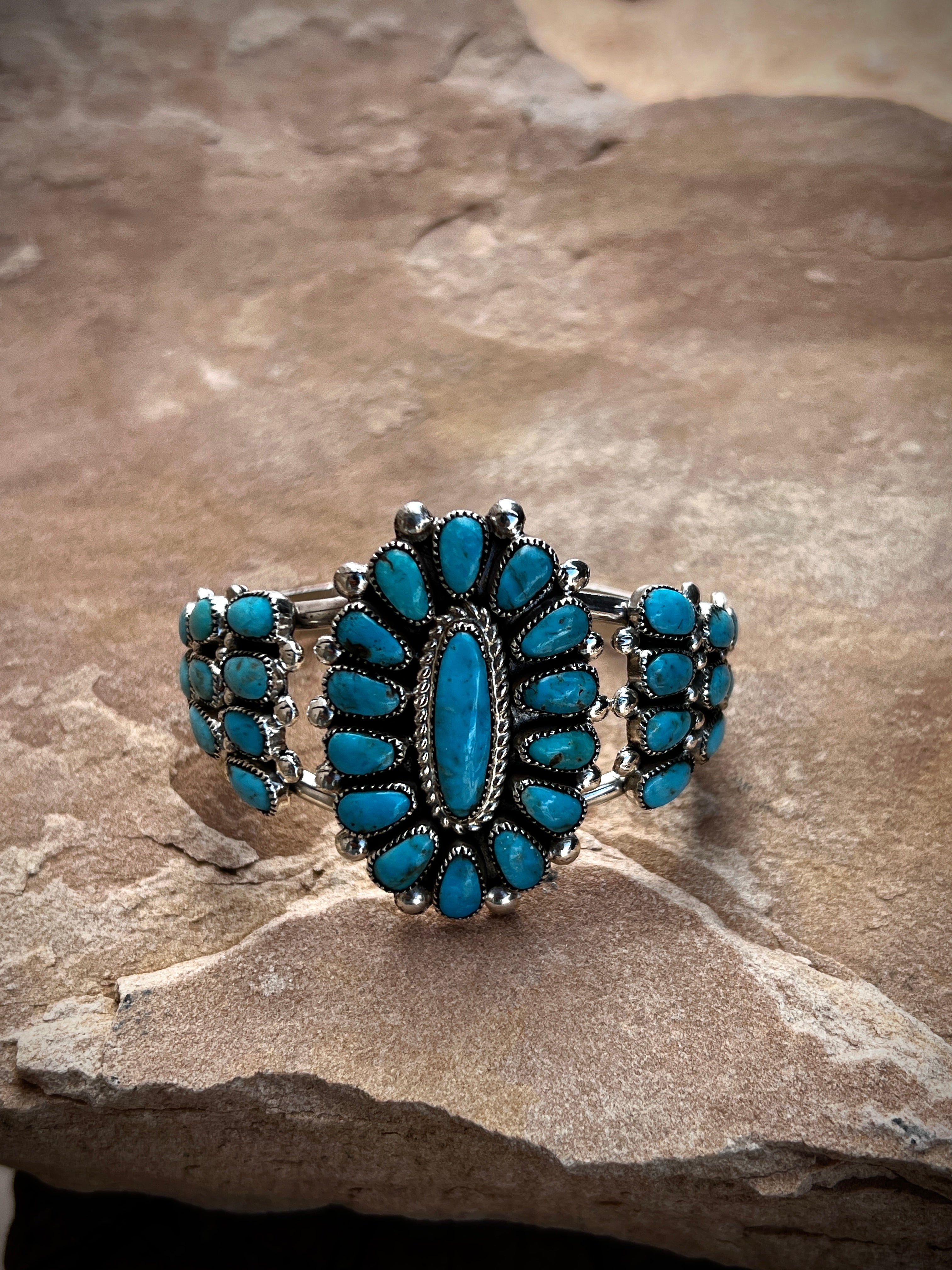 Zuni Cluster Cuff by Zuni Artist Lorraine Waatsa
