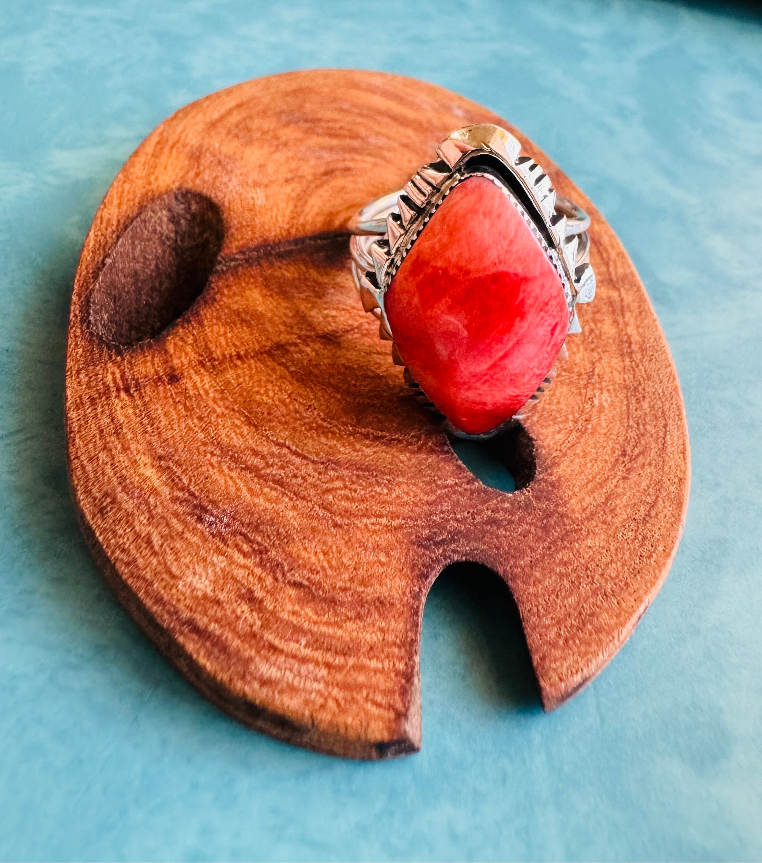 Red Oyster Shell Ring