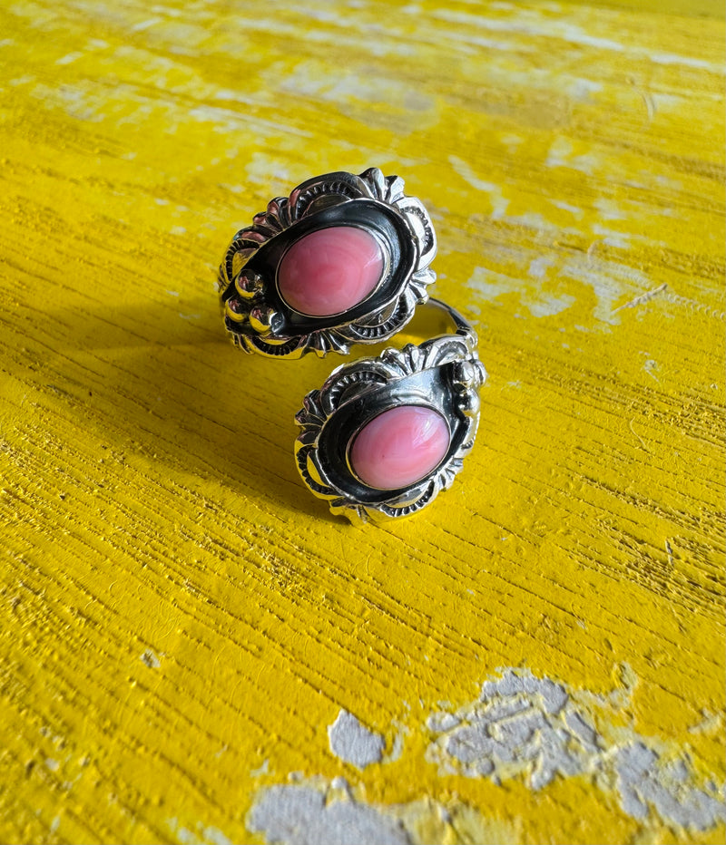 Pink Shell Double Oval Ring