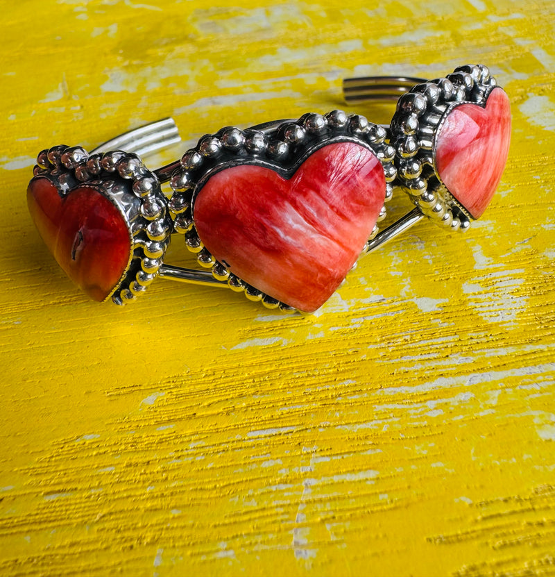 Triple Heart Oyster Cuff