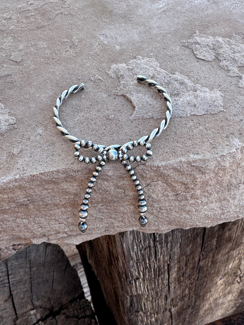 Pearl Bow Tie Cuff