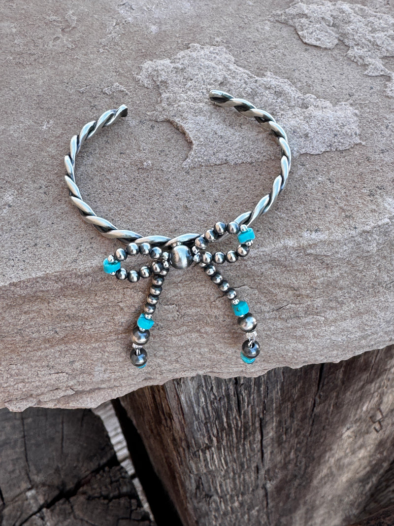 Pearl Bow Tie Cuff