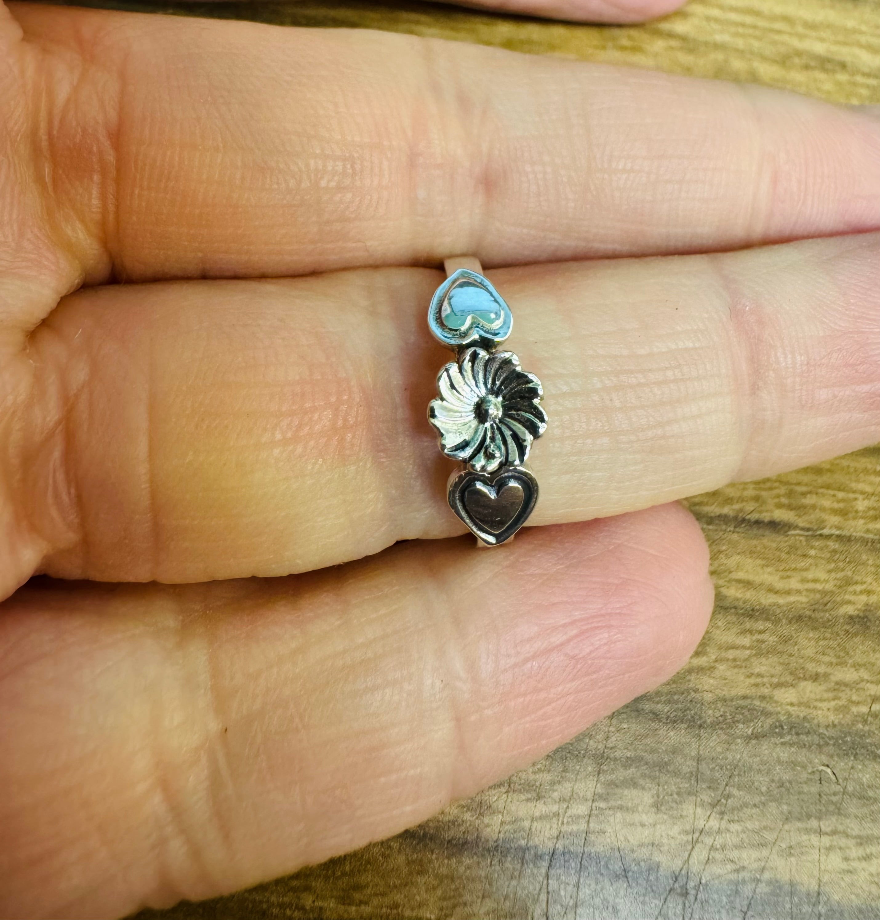Chaco Canyon Heart Flower Ring