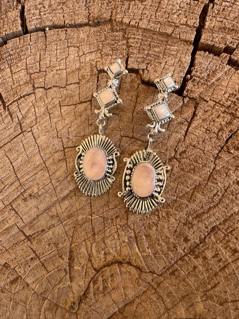 Pink Conch Shell Dangling Earrings