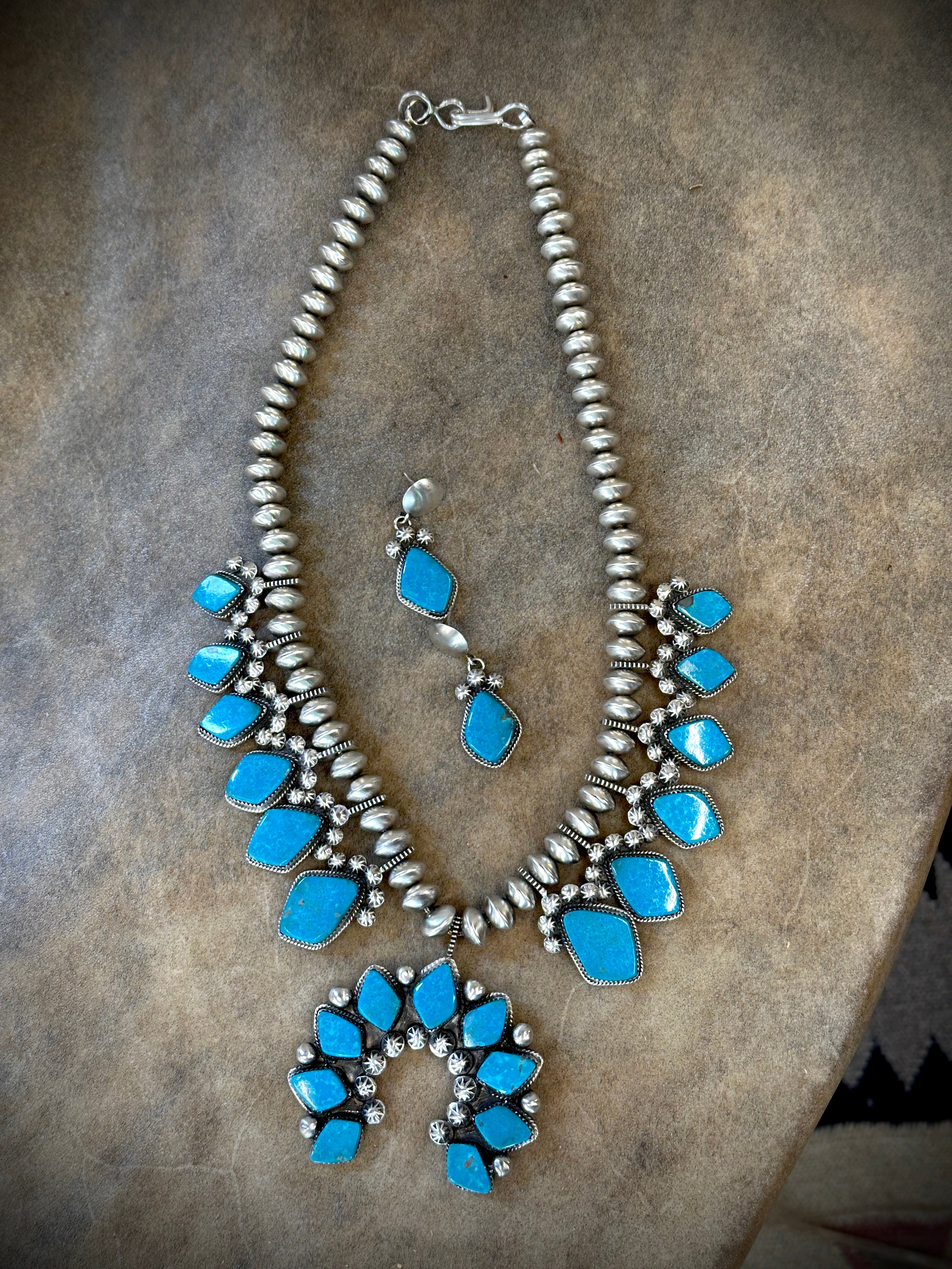 Let Yourself Go Turquoise Squash Necklace and Earring Set