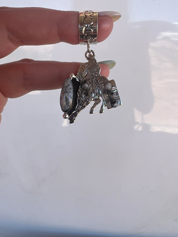 “Ain’t No Rookie” 🤠⚡️ Barrel Racer Pendant