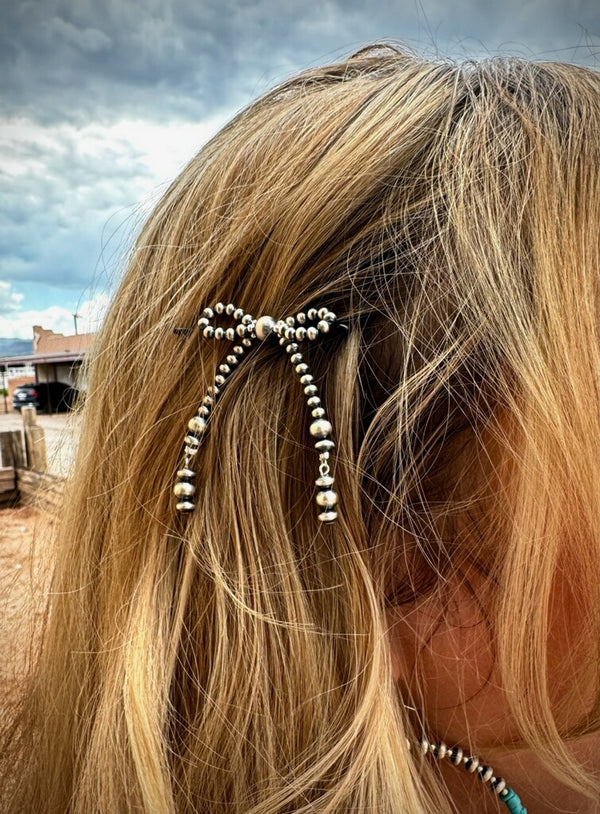 Pearl Bow Tie Hair Accessory