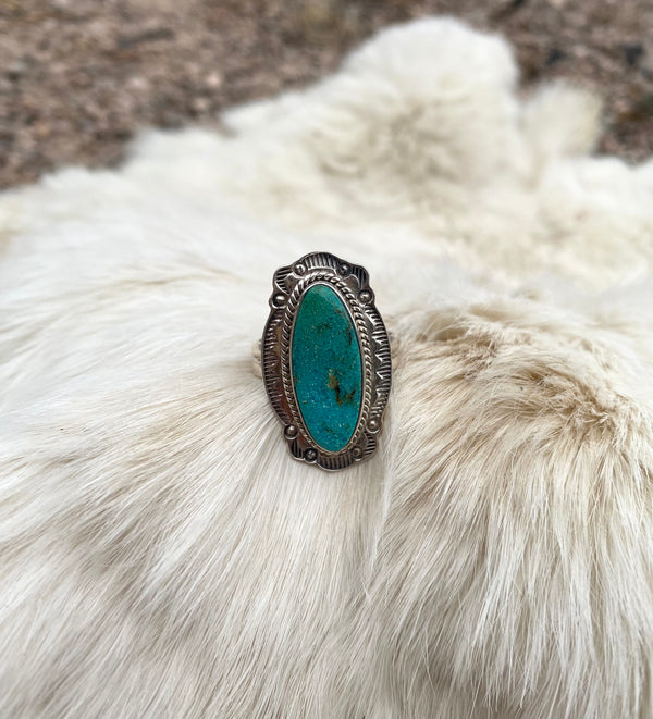 Refined Kingman Turquoise Ring From The Rogers Collection