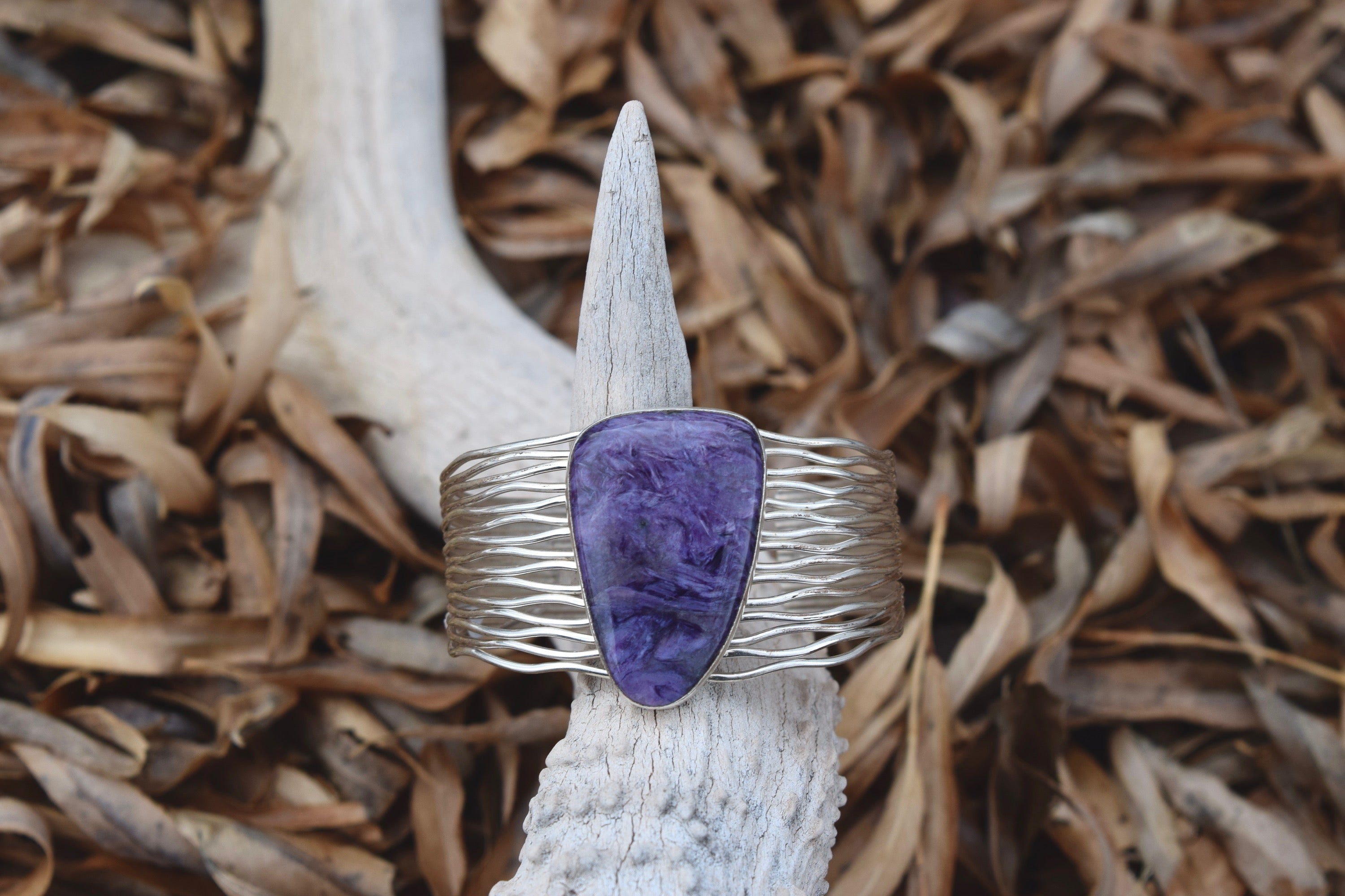 THE WEBBED CHARIOTE BRACELET FROM THE RODEGRS COLLECTION