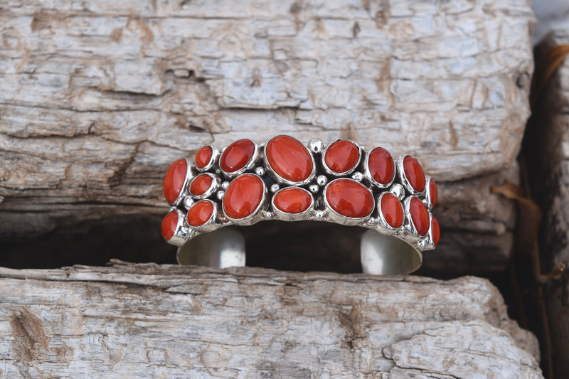THE CORAL COLLAGE BRACELET FROM THE RODEGRS COLLECTION