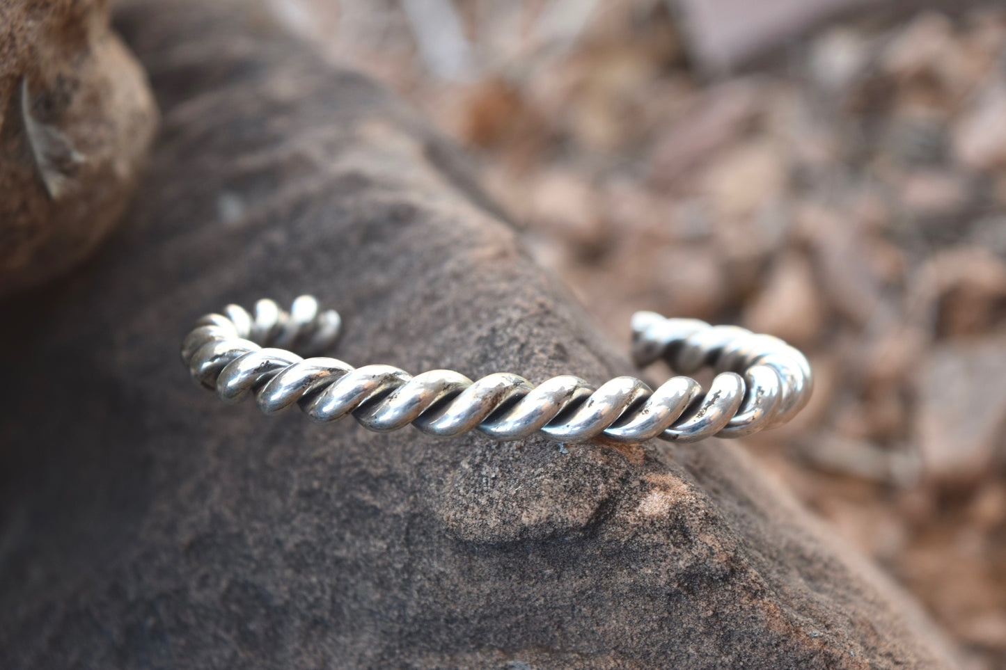 CLASSIC TWIST SILVER BRACELET FROM THE RODGERS COLLECTION