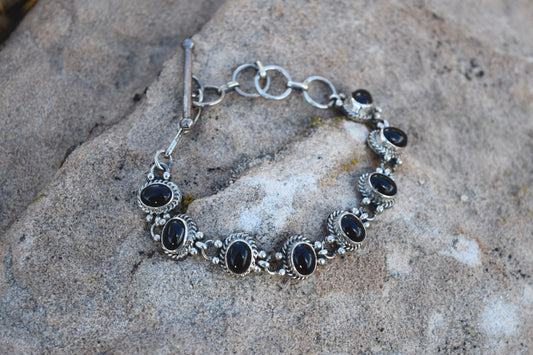 BLACK ONYX ROPE CONNECTION BRACELET FROM THE RODGERS COLLECTION