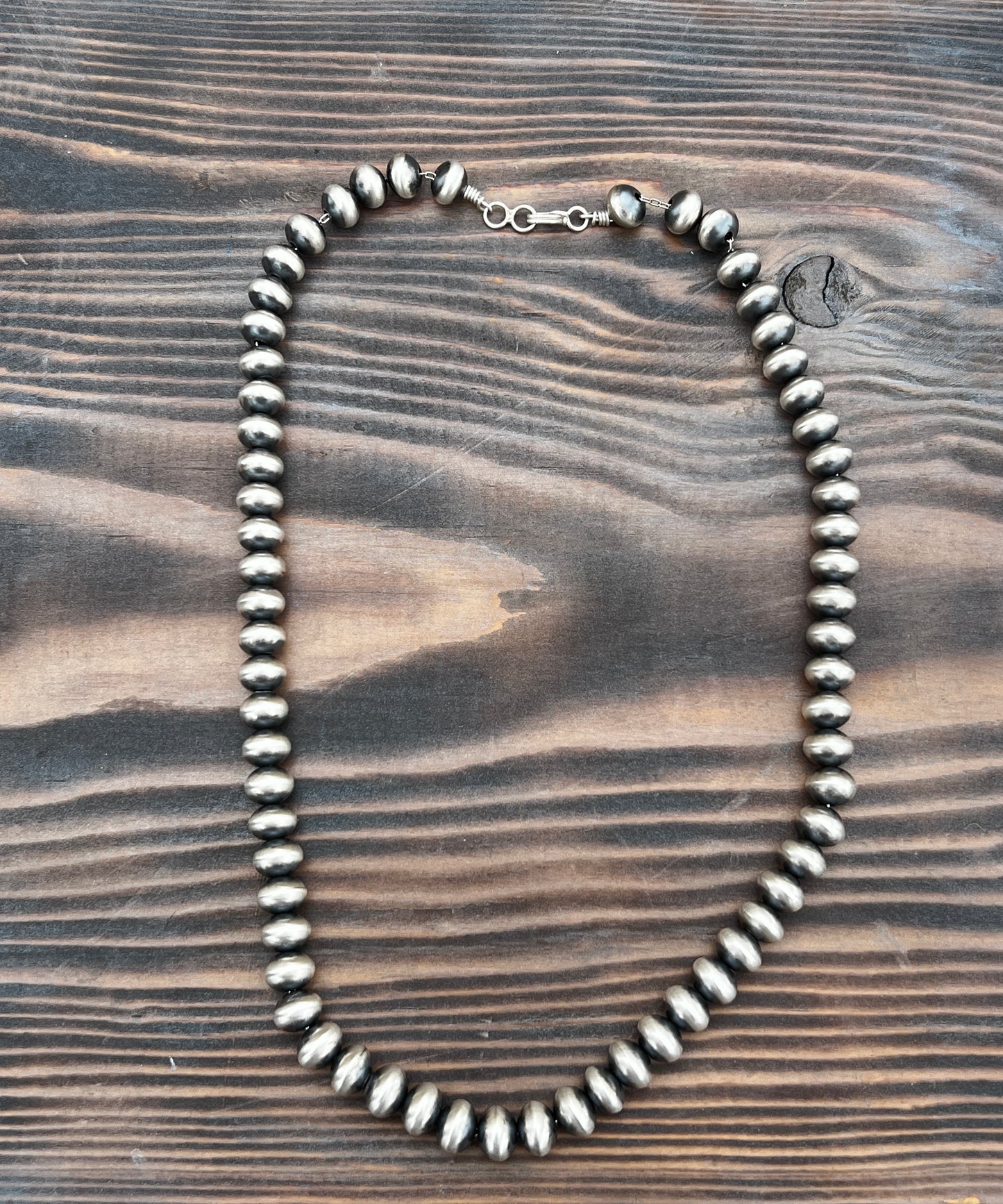 Handmade Navajo Pearl 1/2 Semi Saucer Bead Necklace