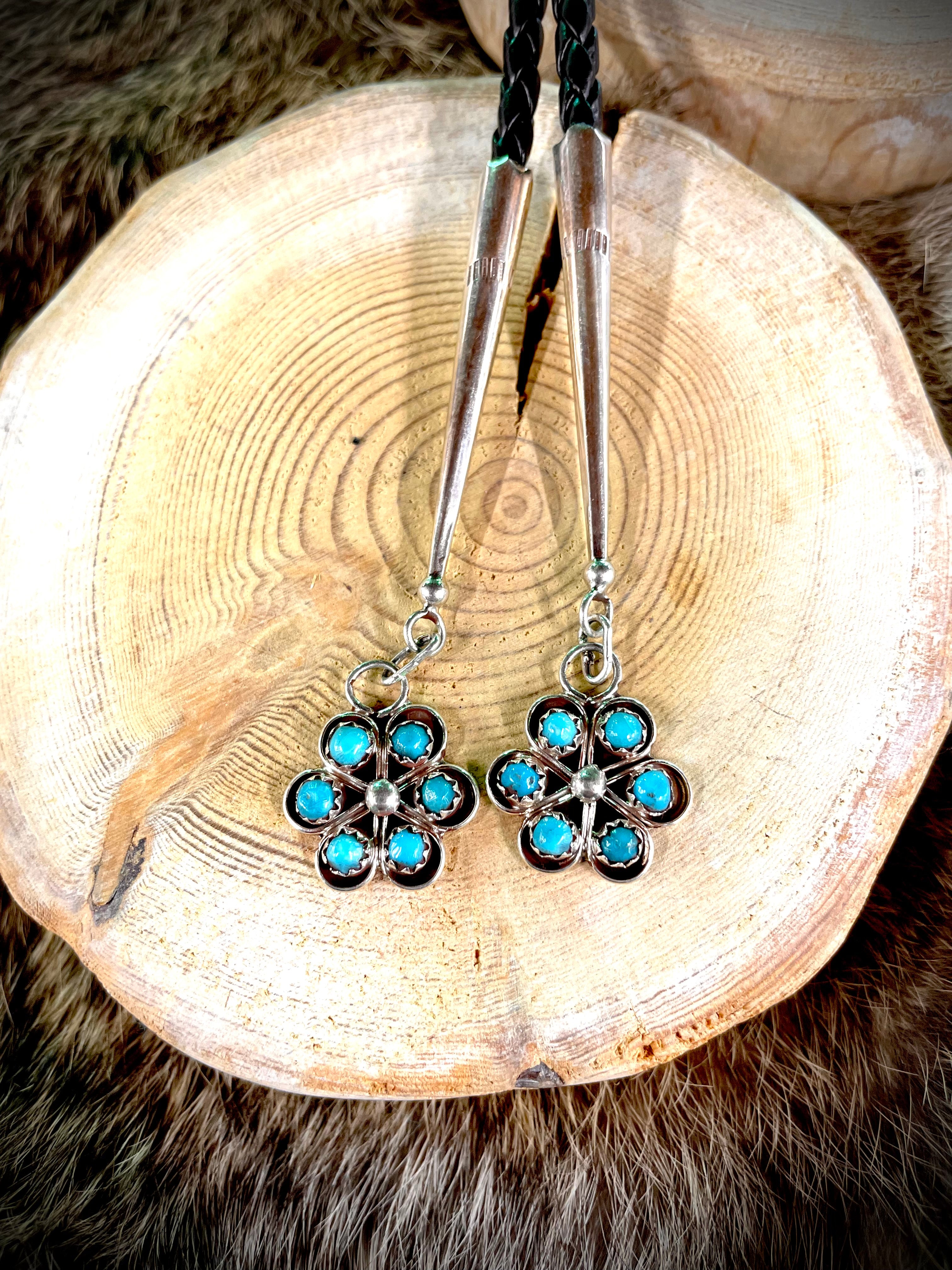 Zuni Cluster Bolo Tie