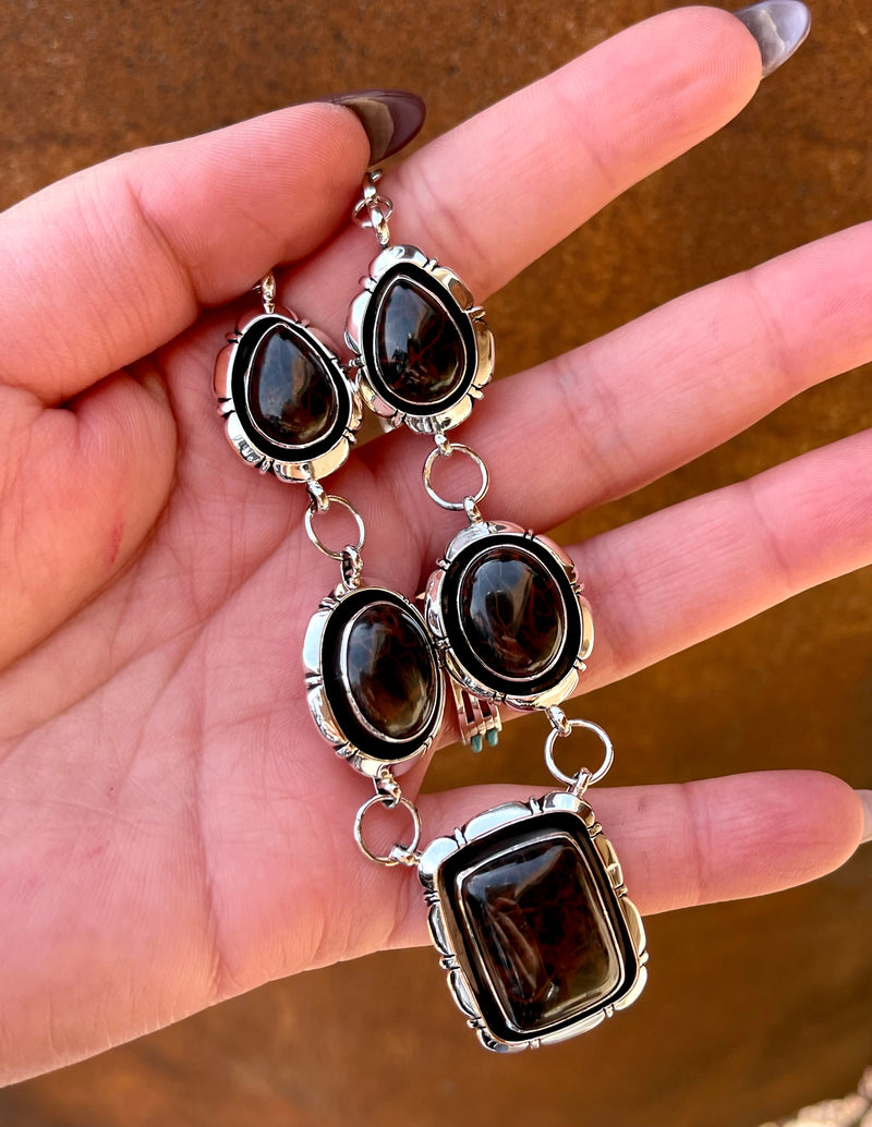 Chaco's Agate Station Necklace