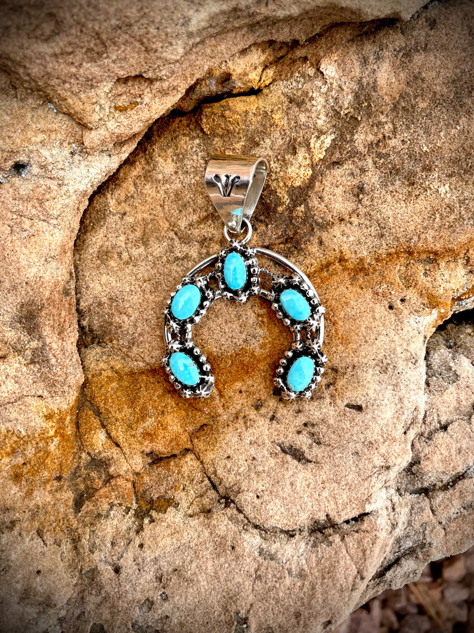 Dazzlin' Turquoise Naja Pendant
