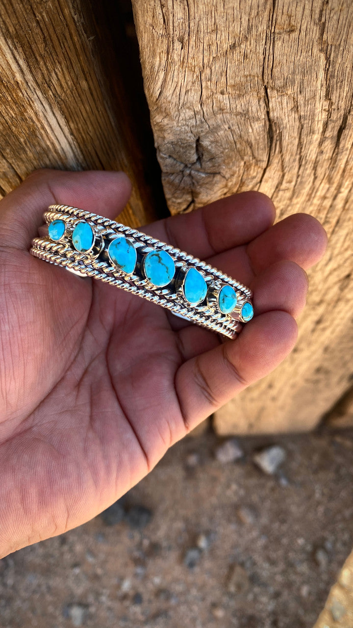 Chaco Canyon 7 Stone Kingman Turquoise Cuff