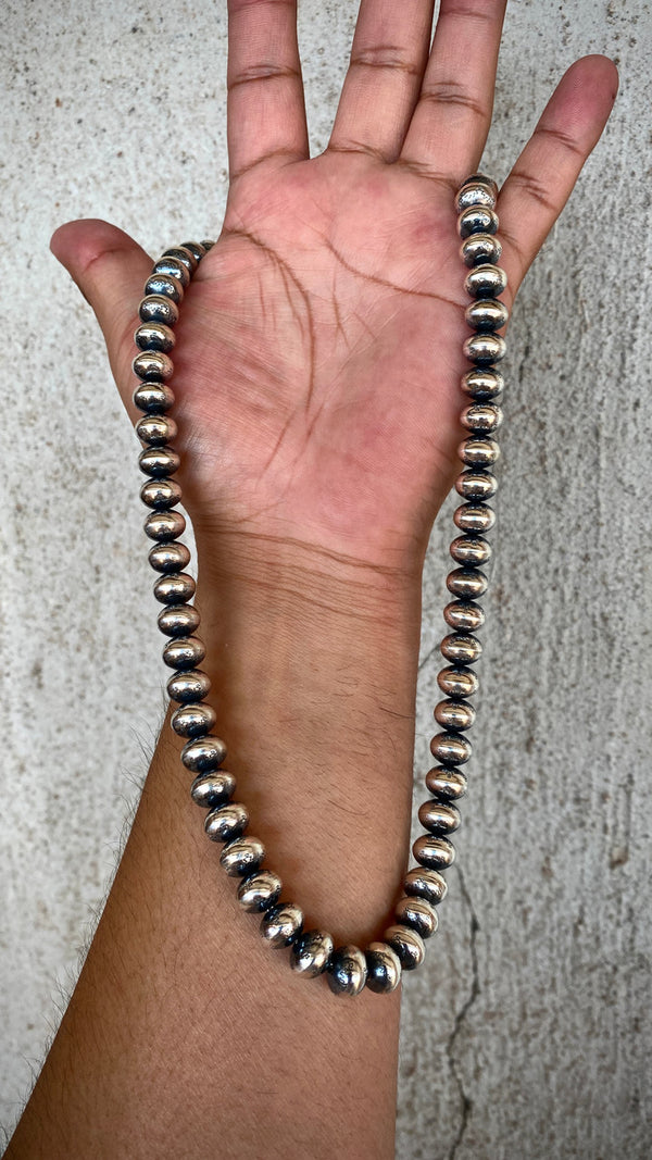 20" Half Stamped Navajo Pearls