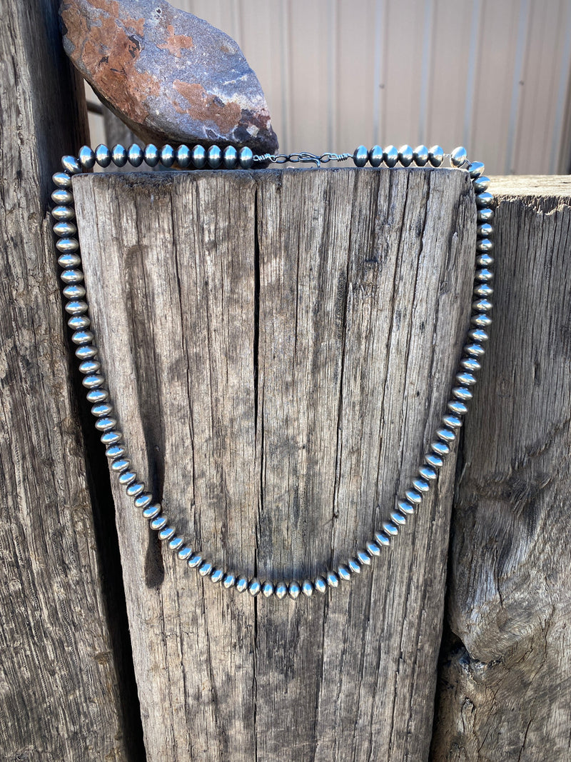 Navajo Pearl 24" Bead Necklace